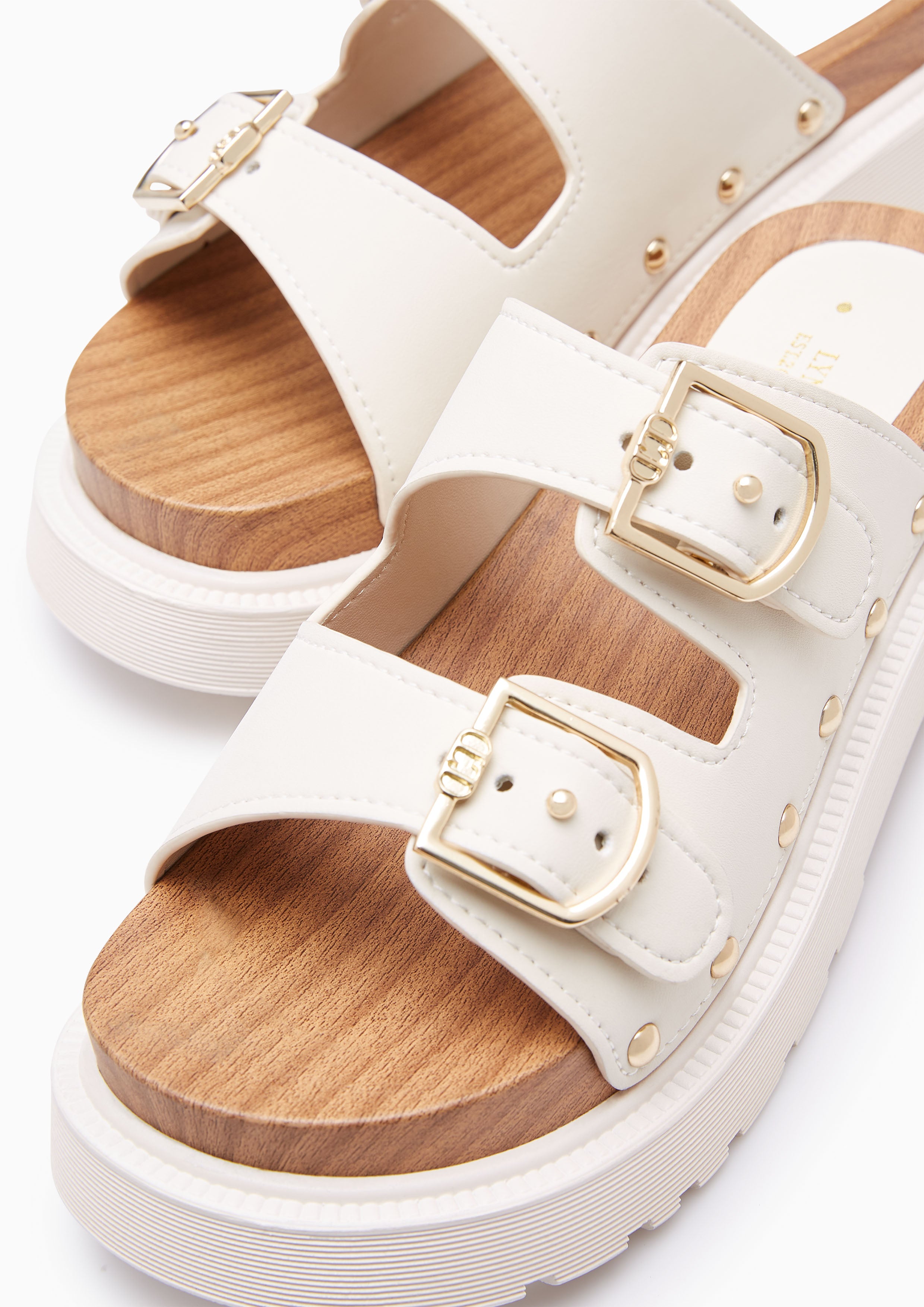 Summer Sandals Ivory - Lyn TH