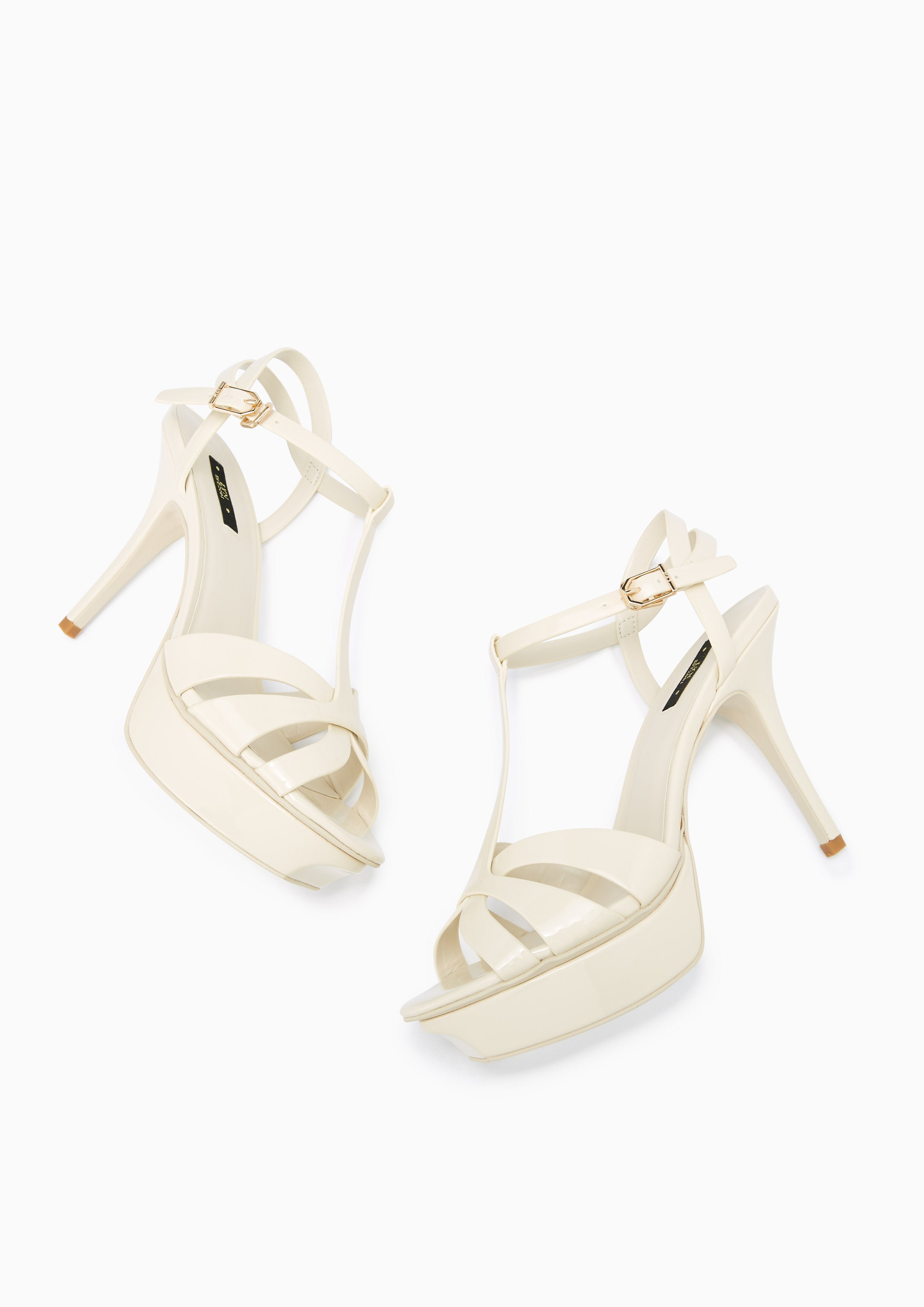 Sabella Sandals Off-White - Lyn TH