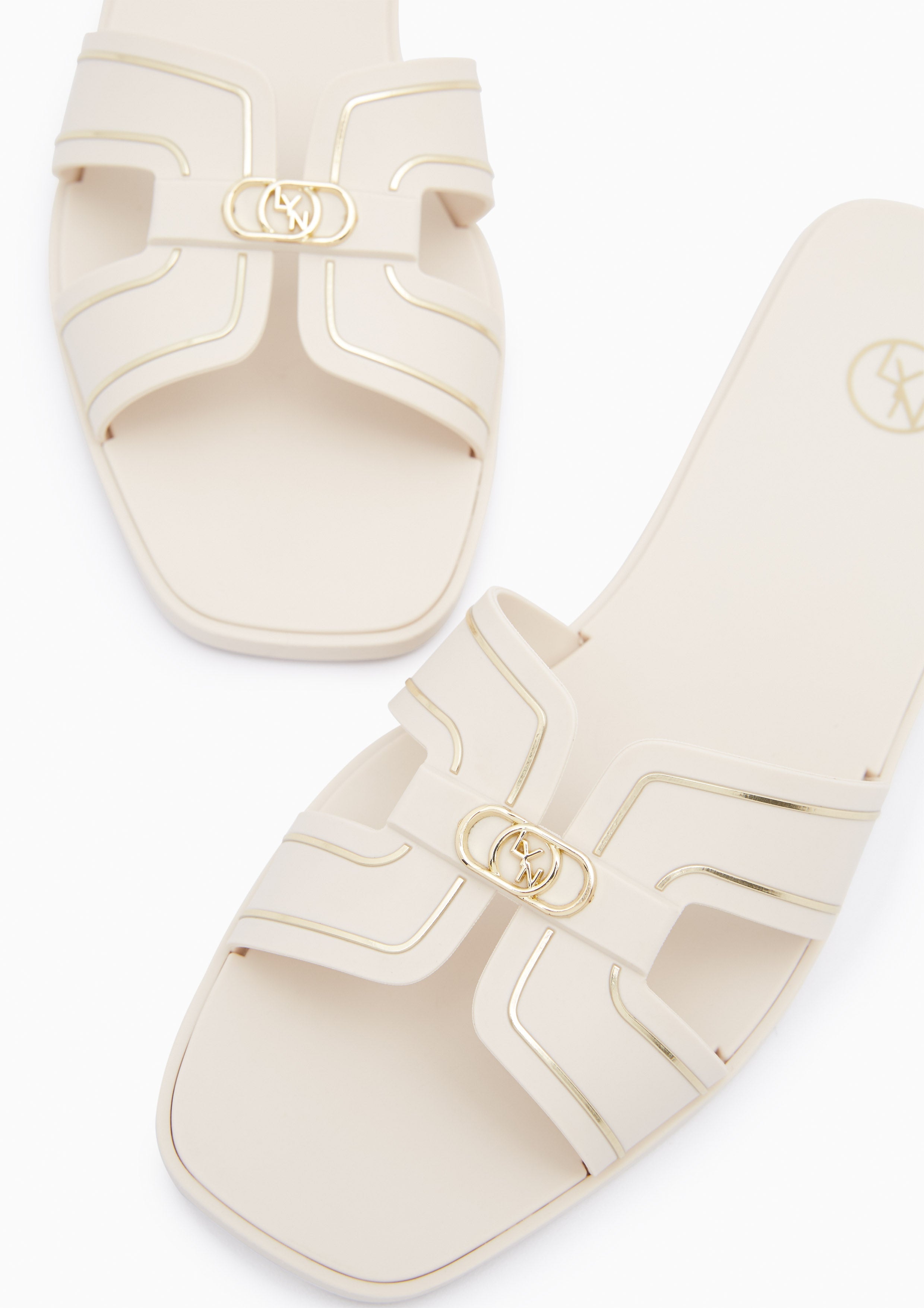 Hey Jelly Sandals Ivory - Lyn TH