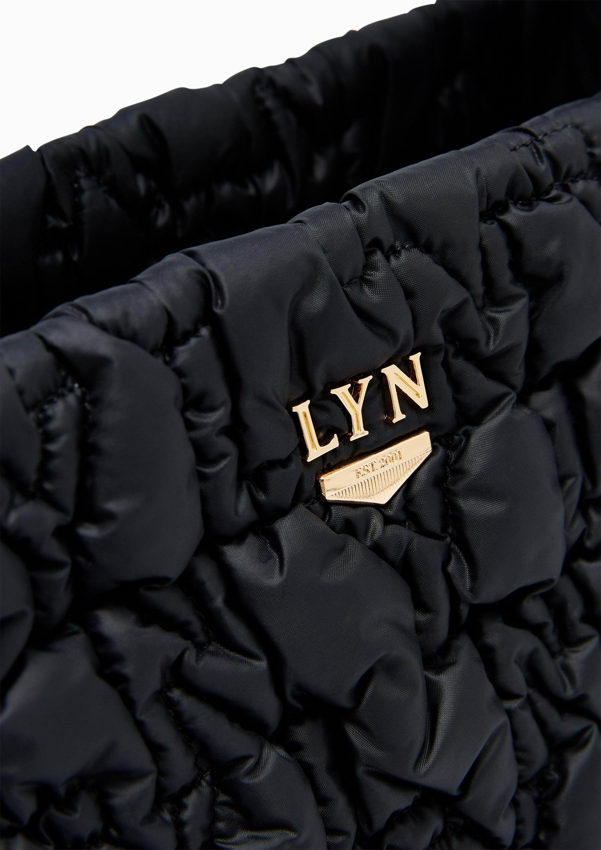 Roslyn Quilted Shoulder Bag Black - Lyn TH