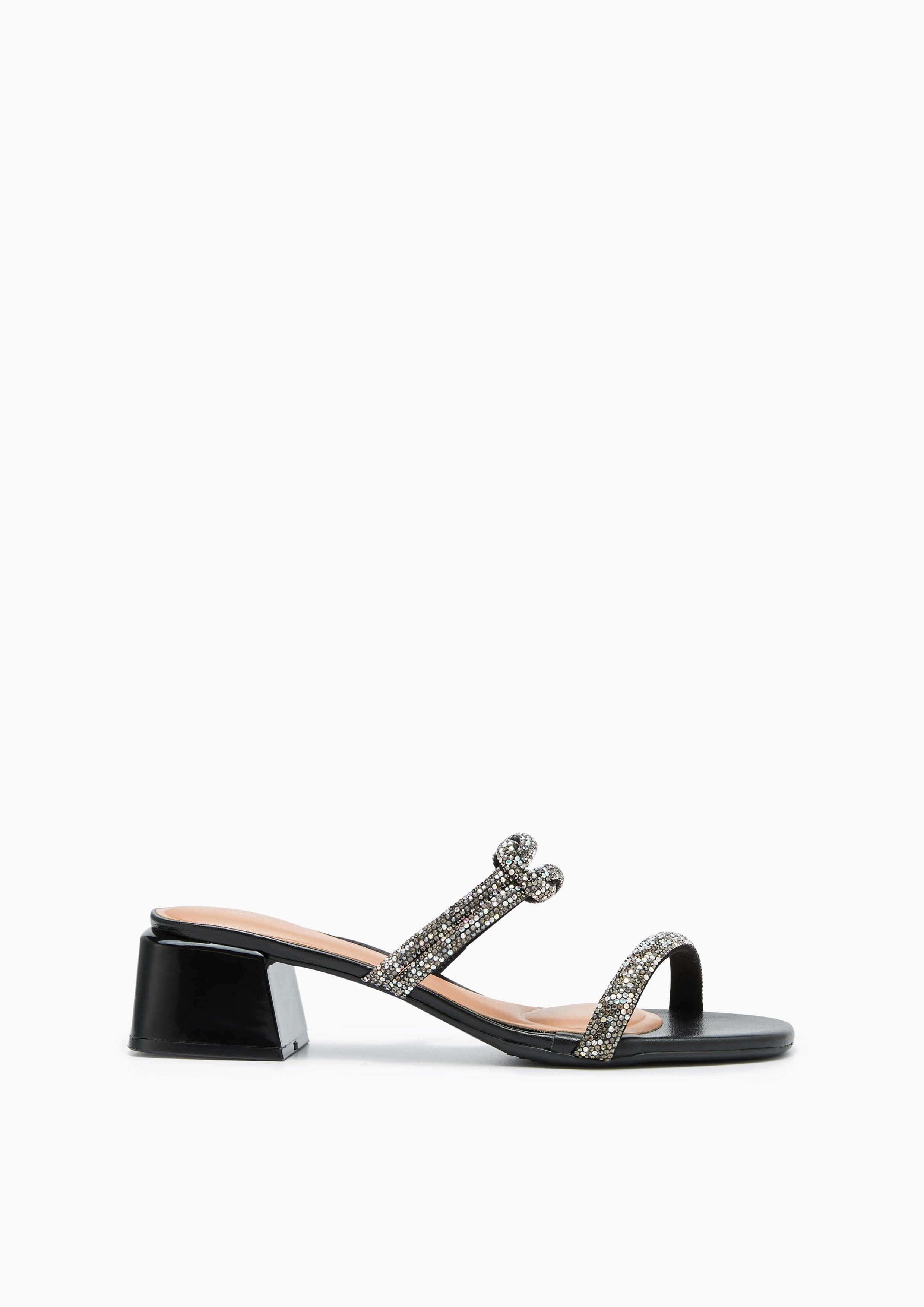 Battle Low Heel Sandals Black - Lyn TH