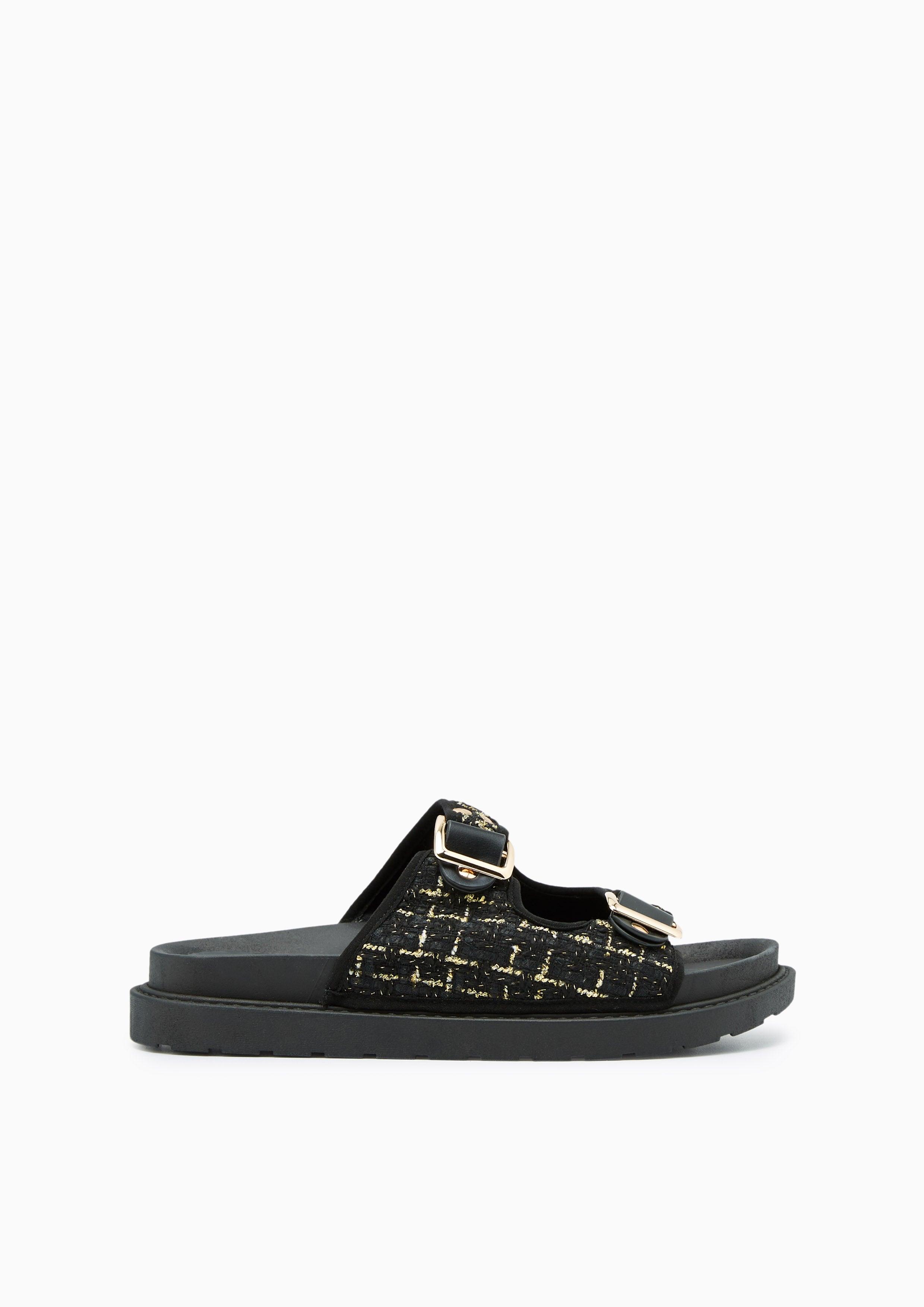 Berries Flat Sandals Black - Lyn TH