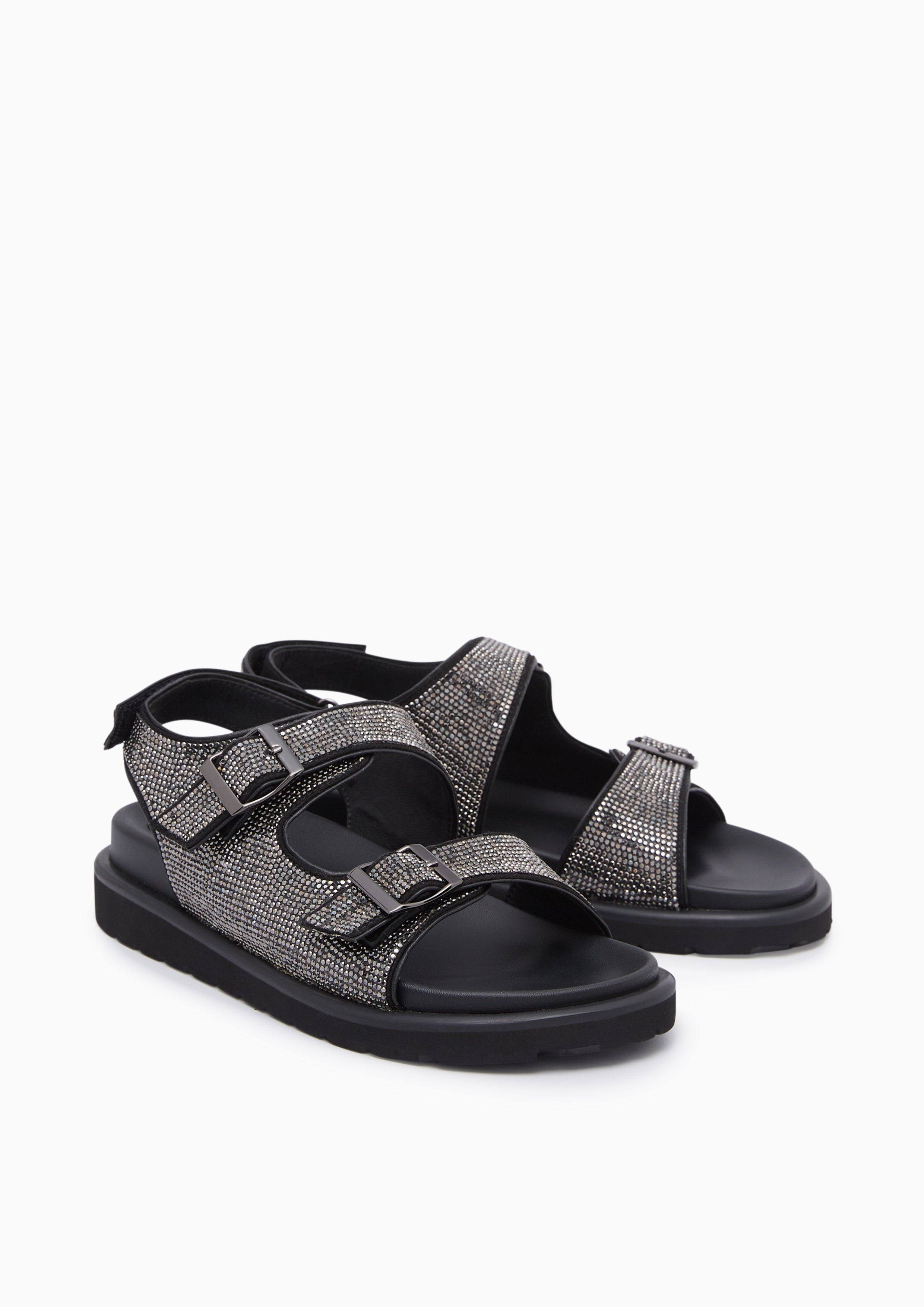 Brinky Flat Sandals Black - Lyn TH