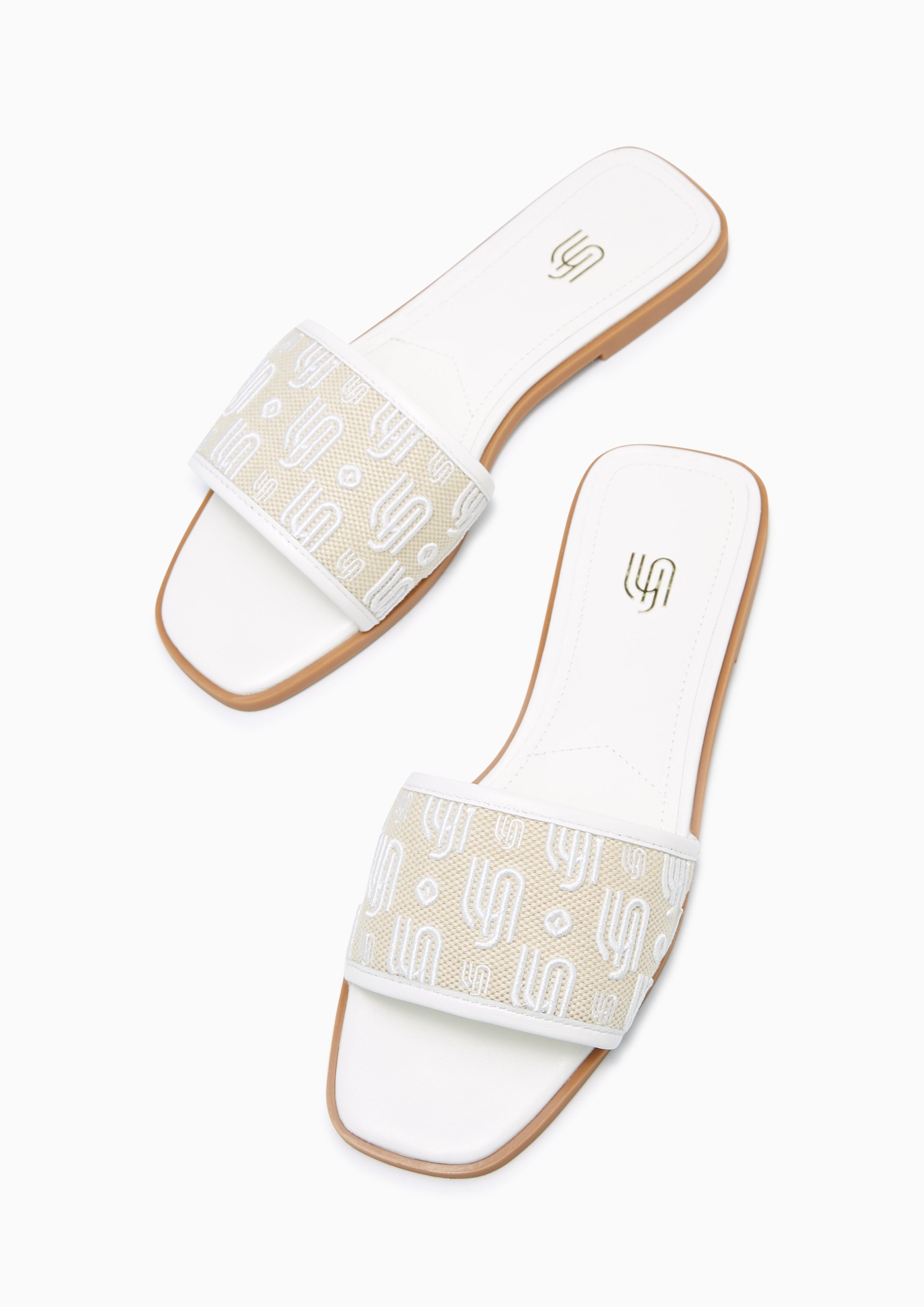 Lazy Day Infinite Flat Sandals White - Lyn TH