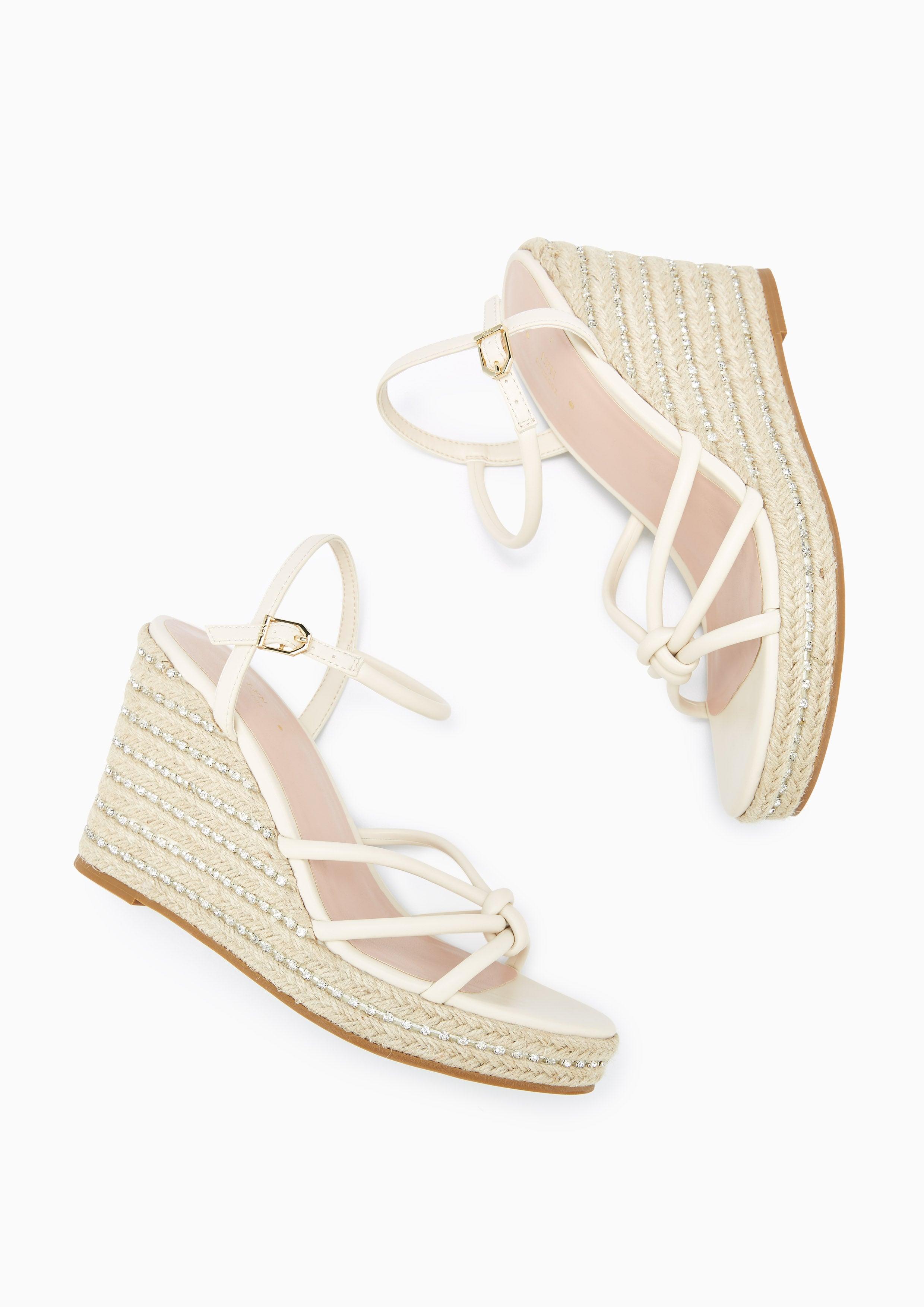 Bever Wedges Ivory - Lyn TH