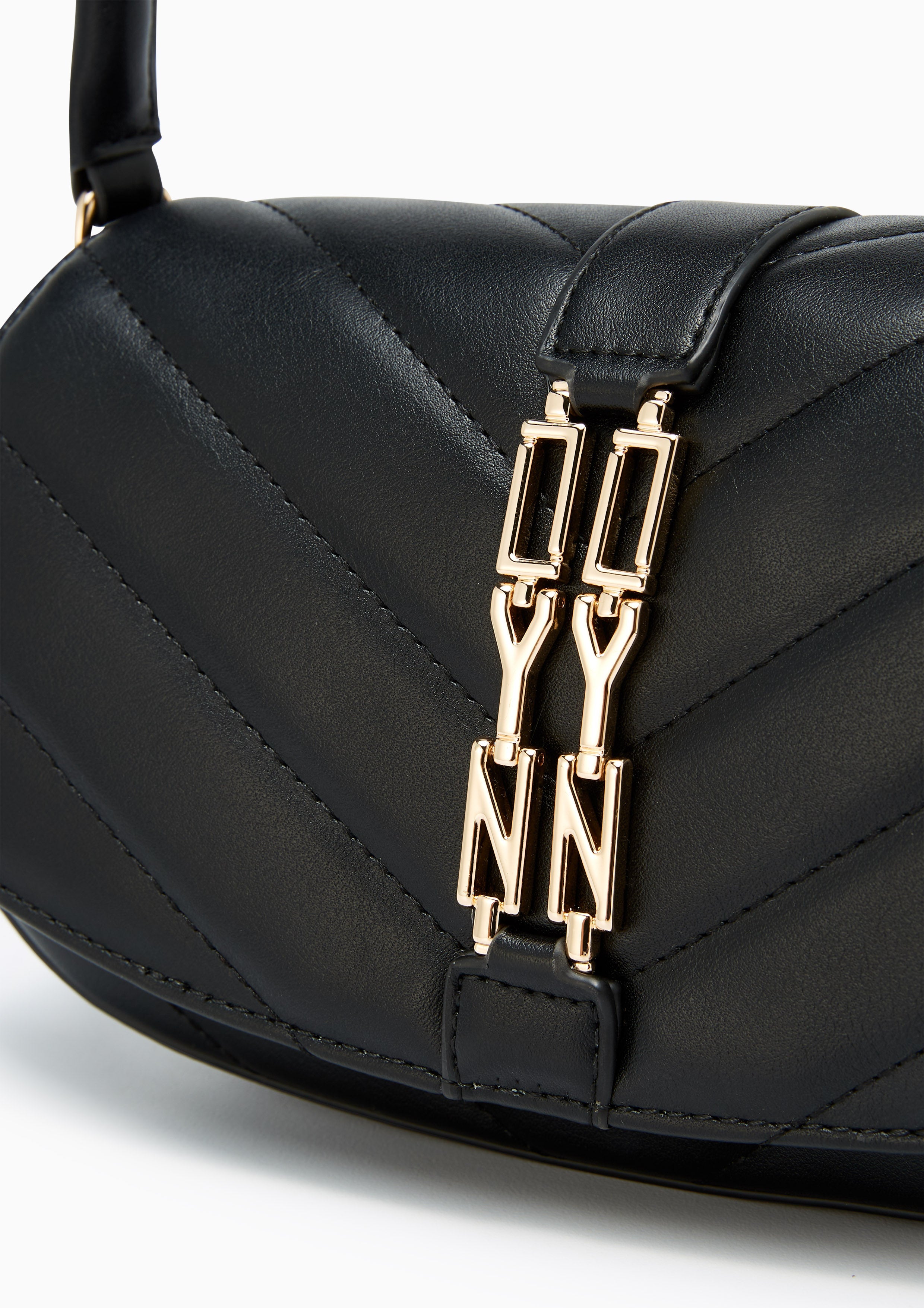 Verni M Shoulder Bag Black - Lyn TH