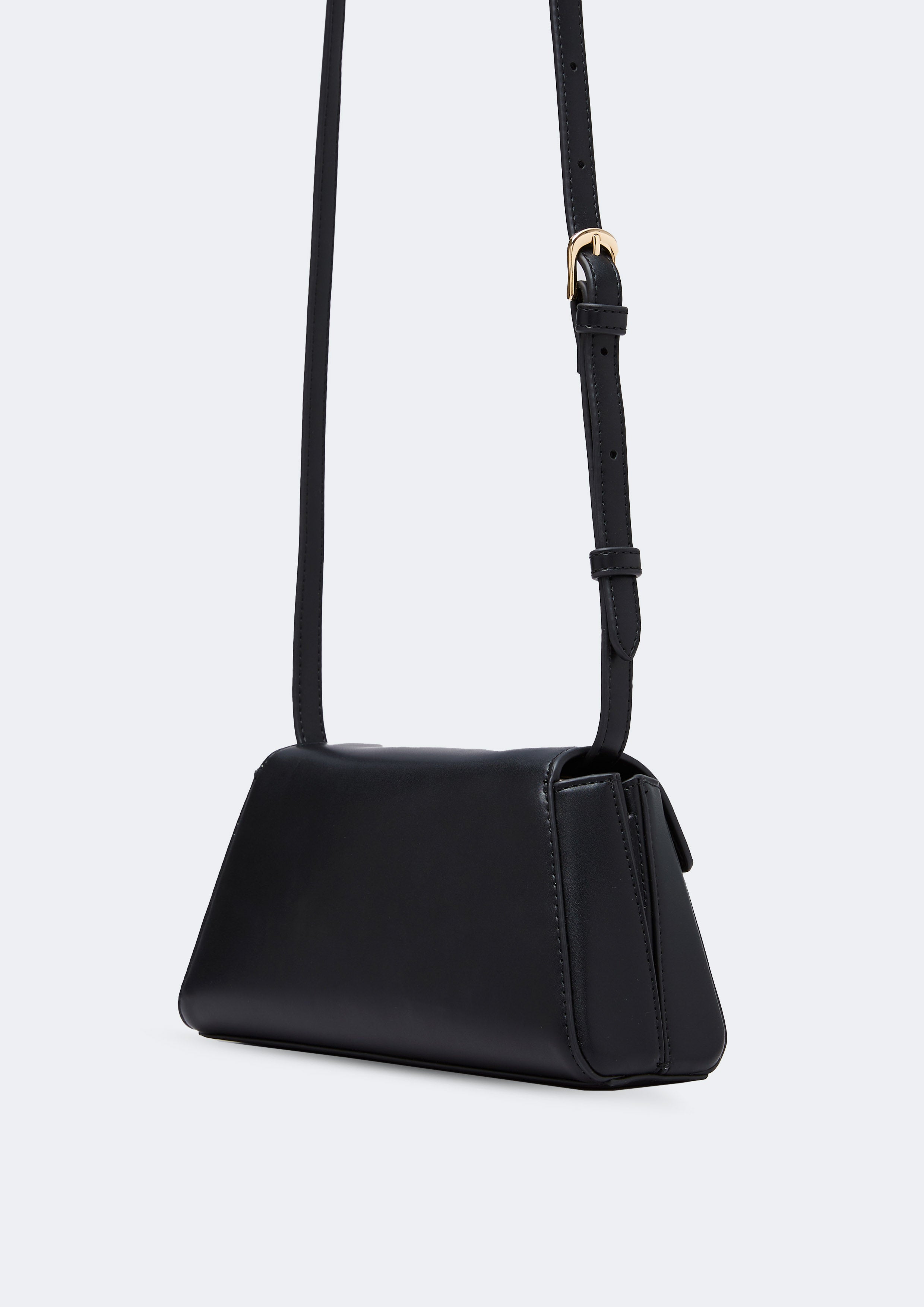 Eevi S Shoulder Bag Black - Lyn TH