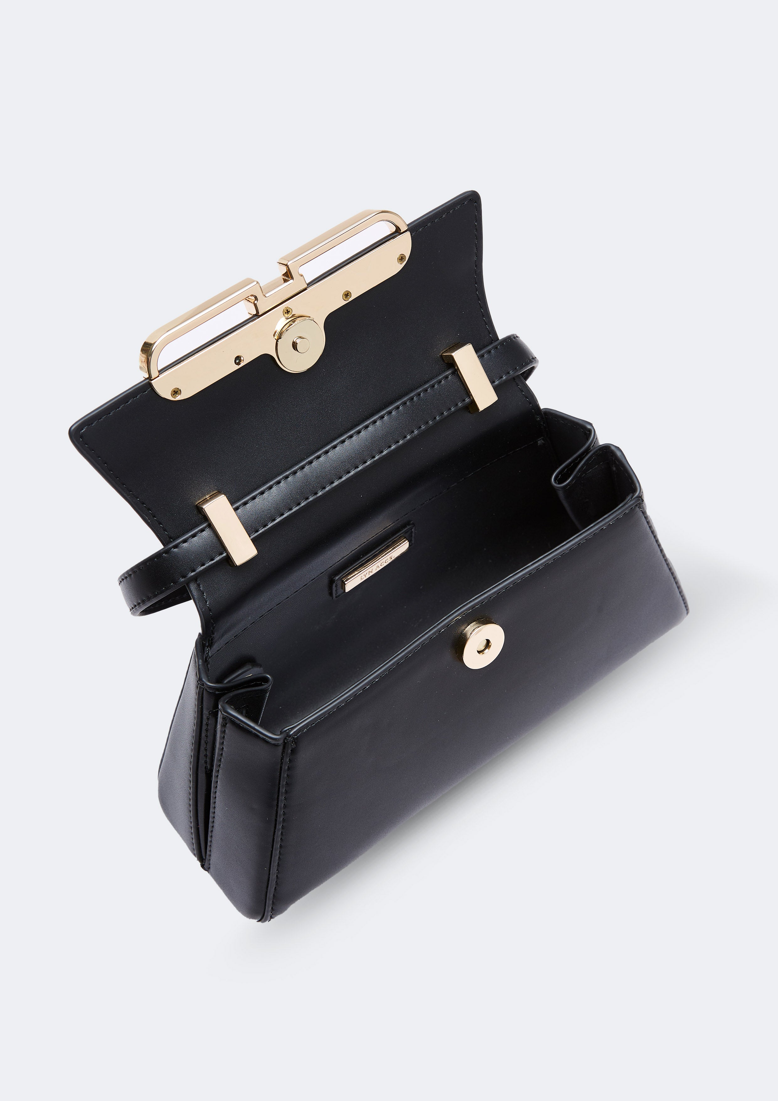 Eevi S Shoulder Bag Black - Lyn TH