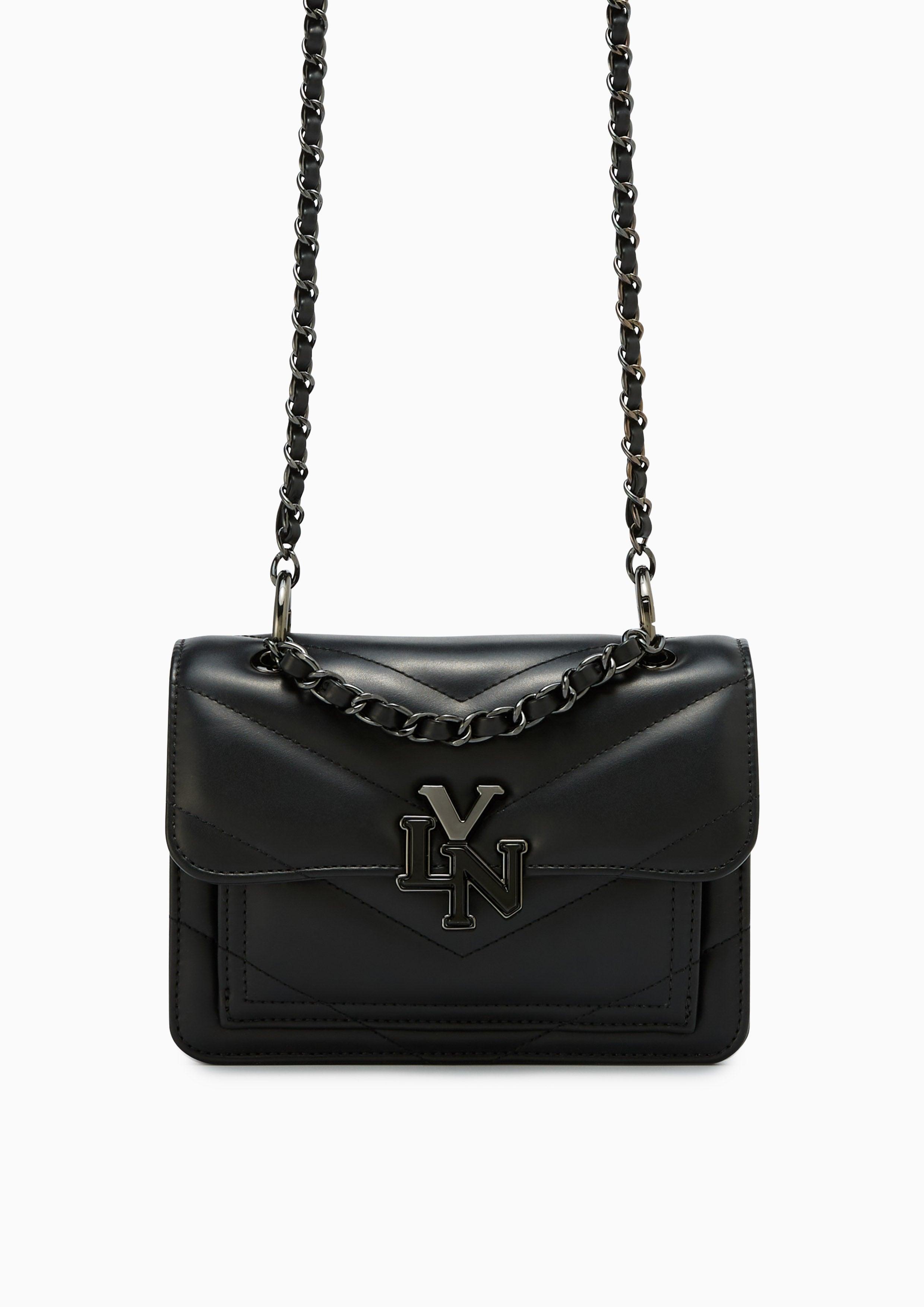 Lynaccs bag store