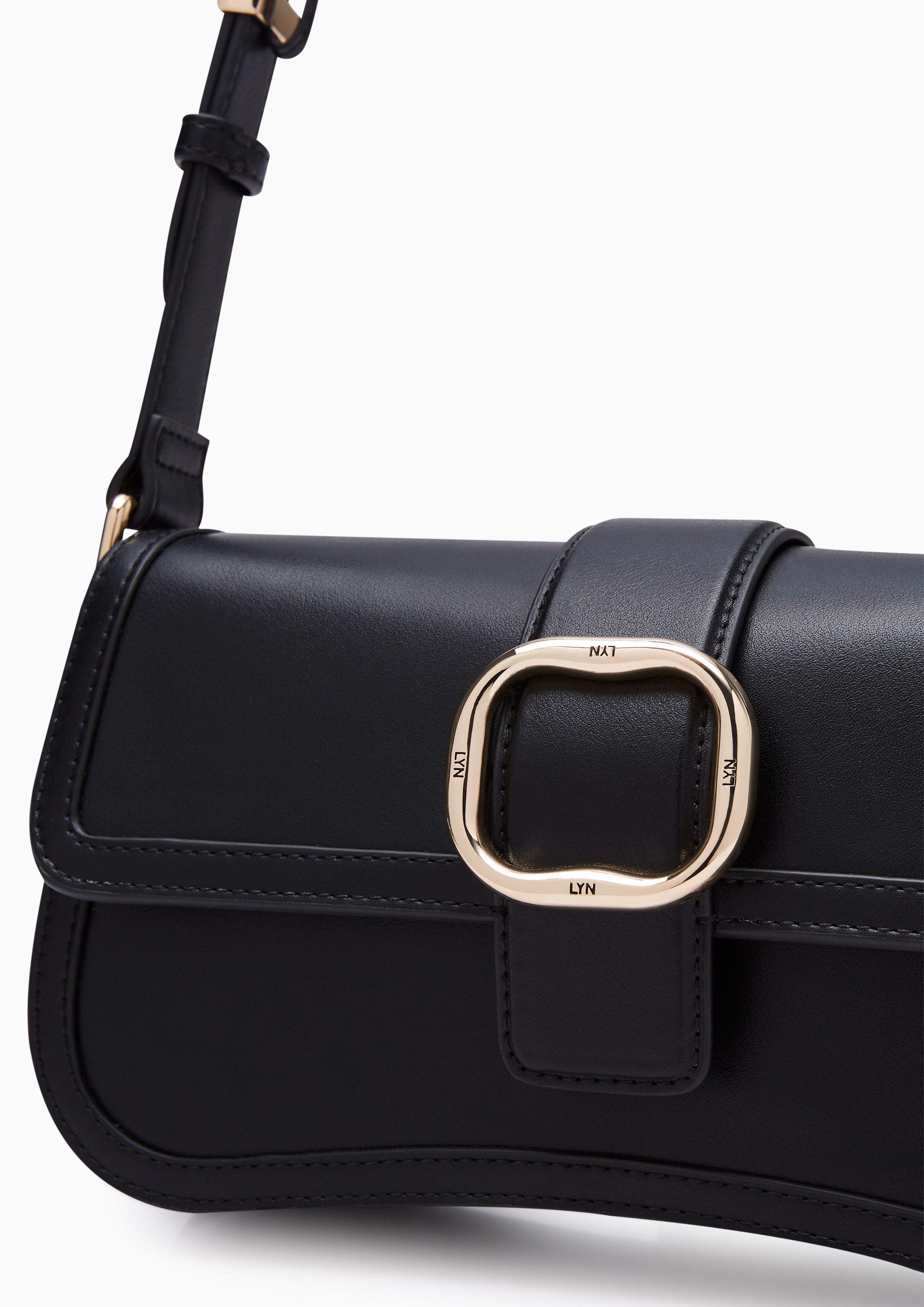 Paco M Crossbody Bag Black - Lyn TH