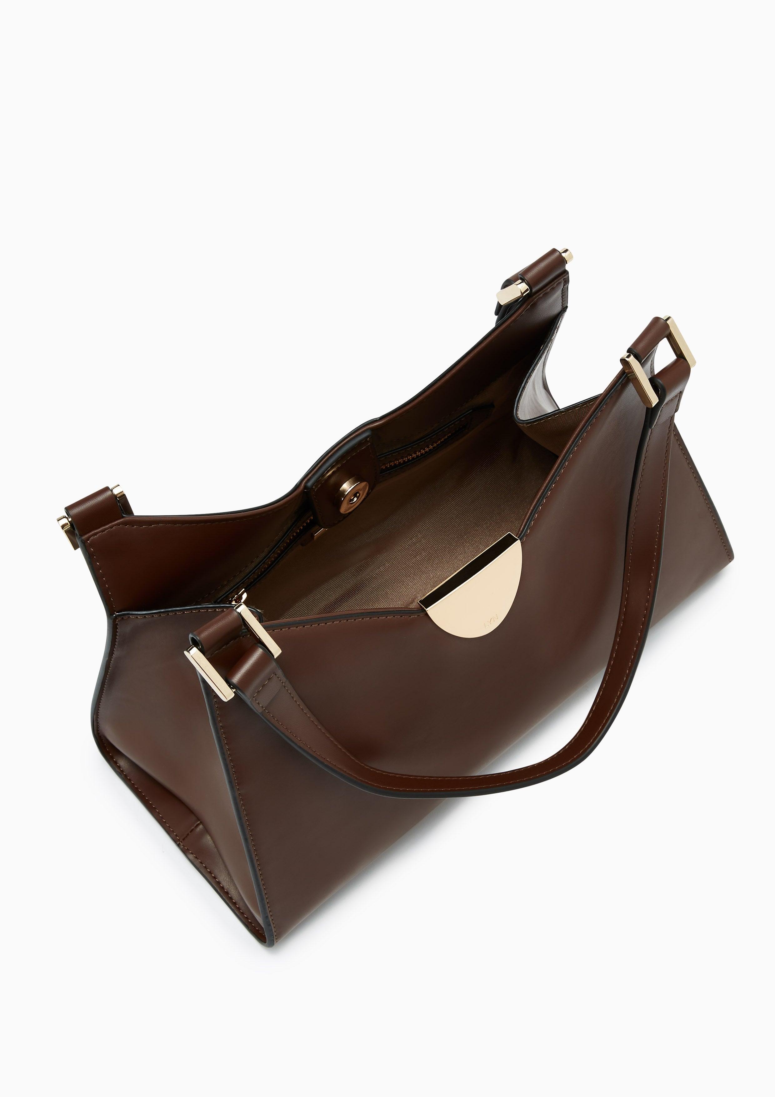 Avenue Shoulder Bag M Brown