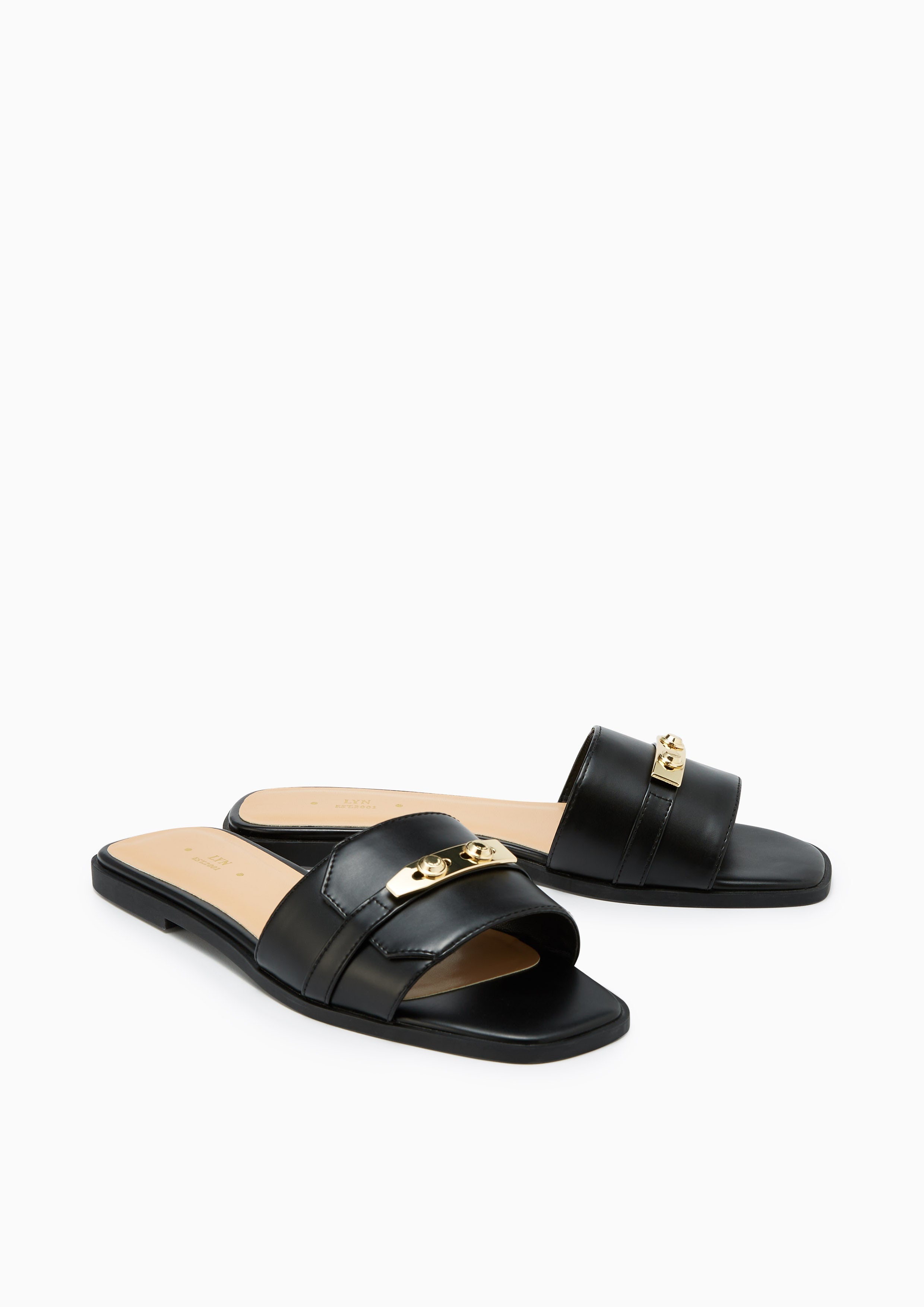 Master Flat Sandals Black - Lyn TH