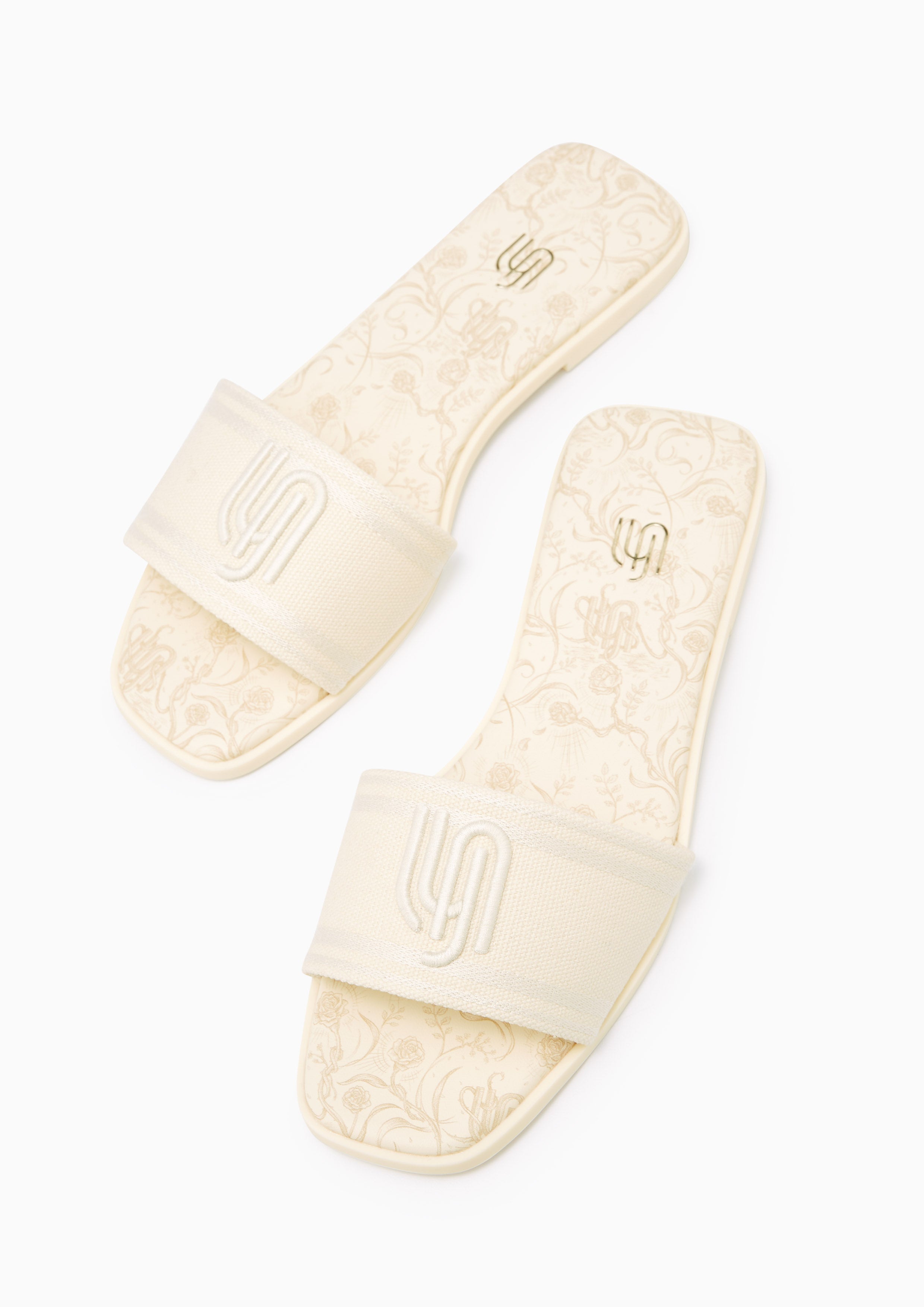 Maiden Flat Infinite Sandals Ivory - Lyn TH