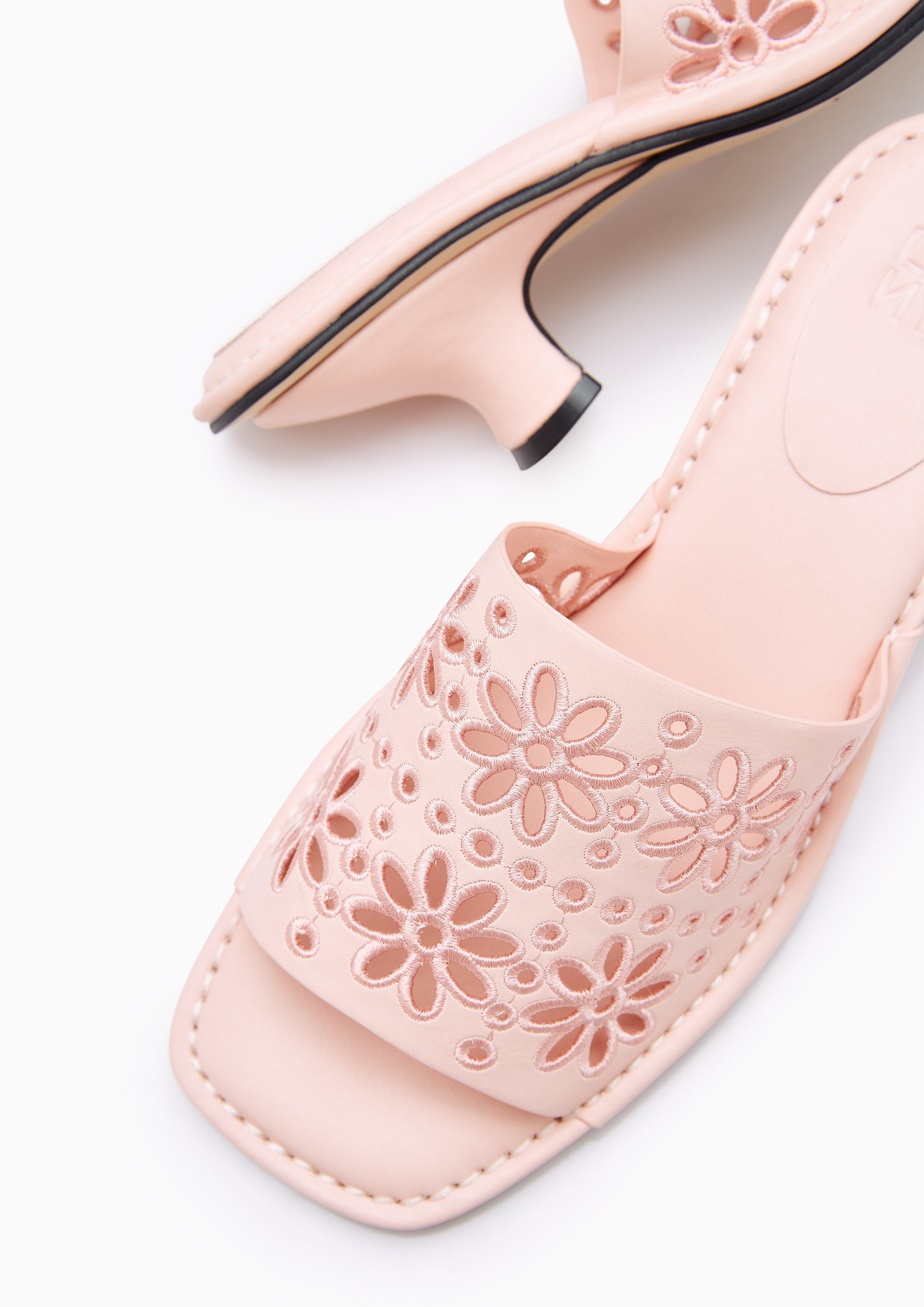 Barrett Sandals Pink - Lyn TH