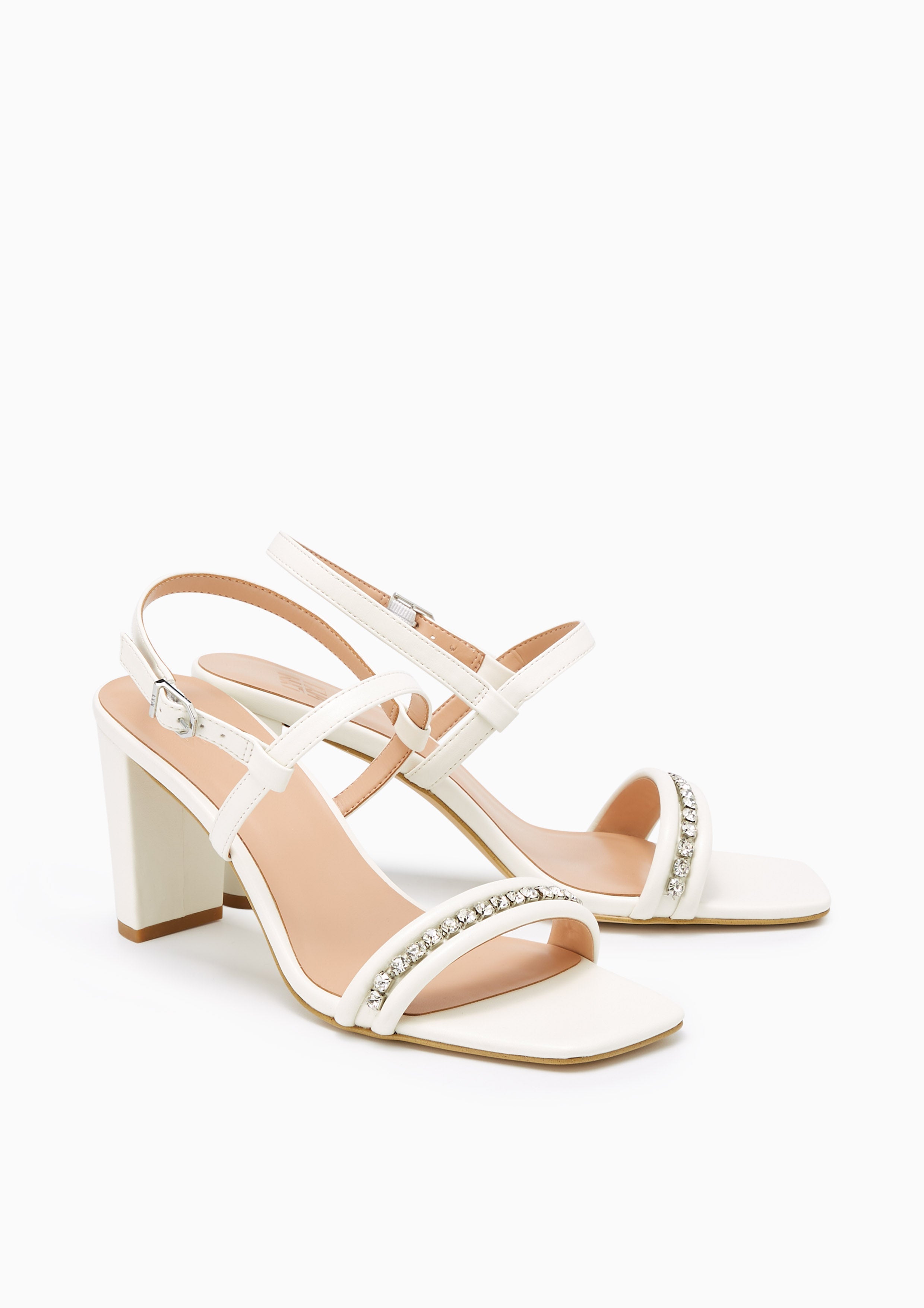 Jira Sandals Ivory - Lyn TH