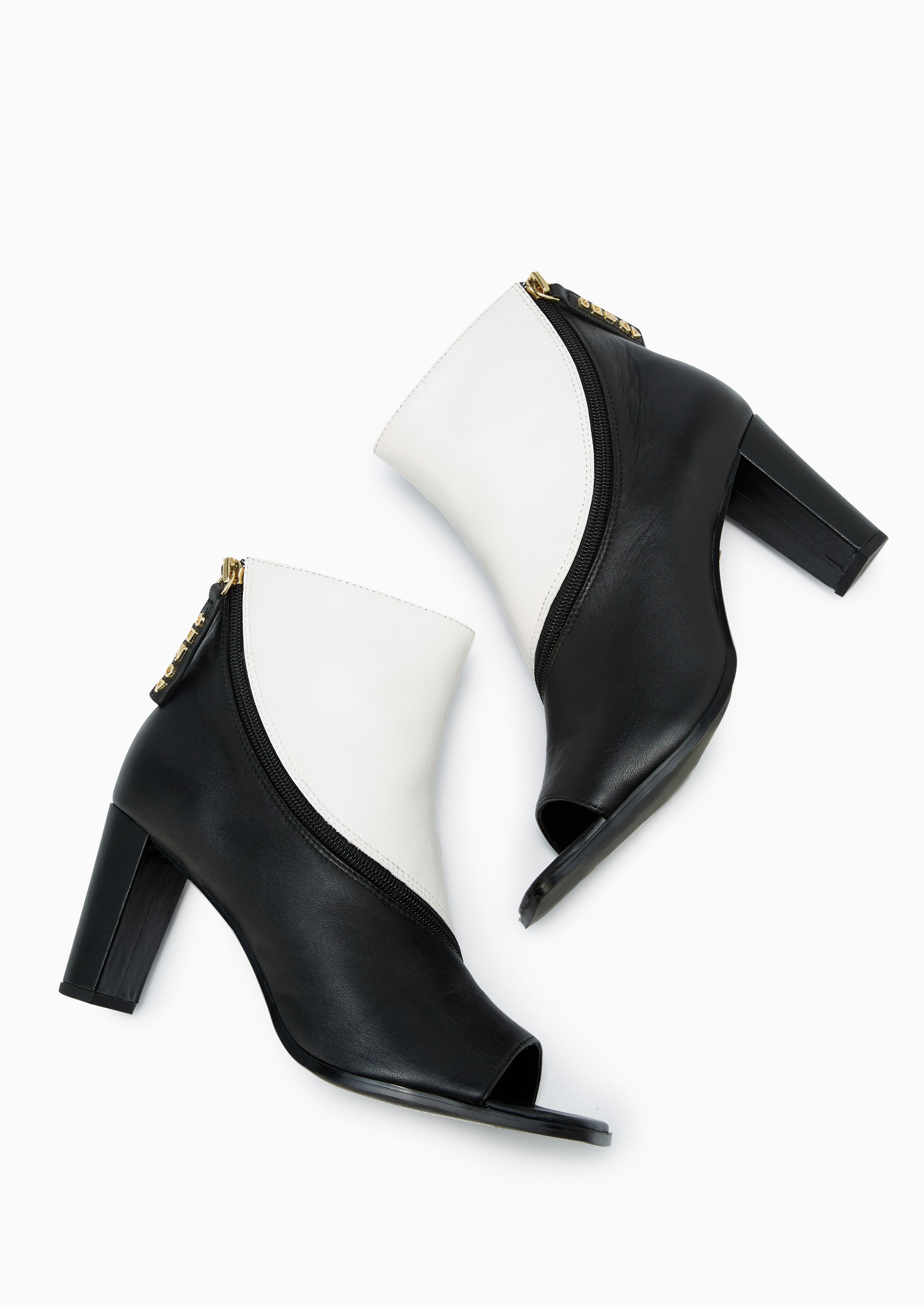 Juzi Inifinite Heel Boots Black - Lyn TH