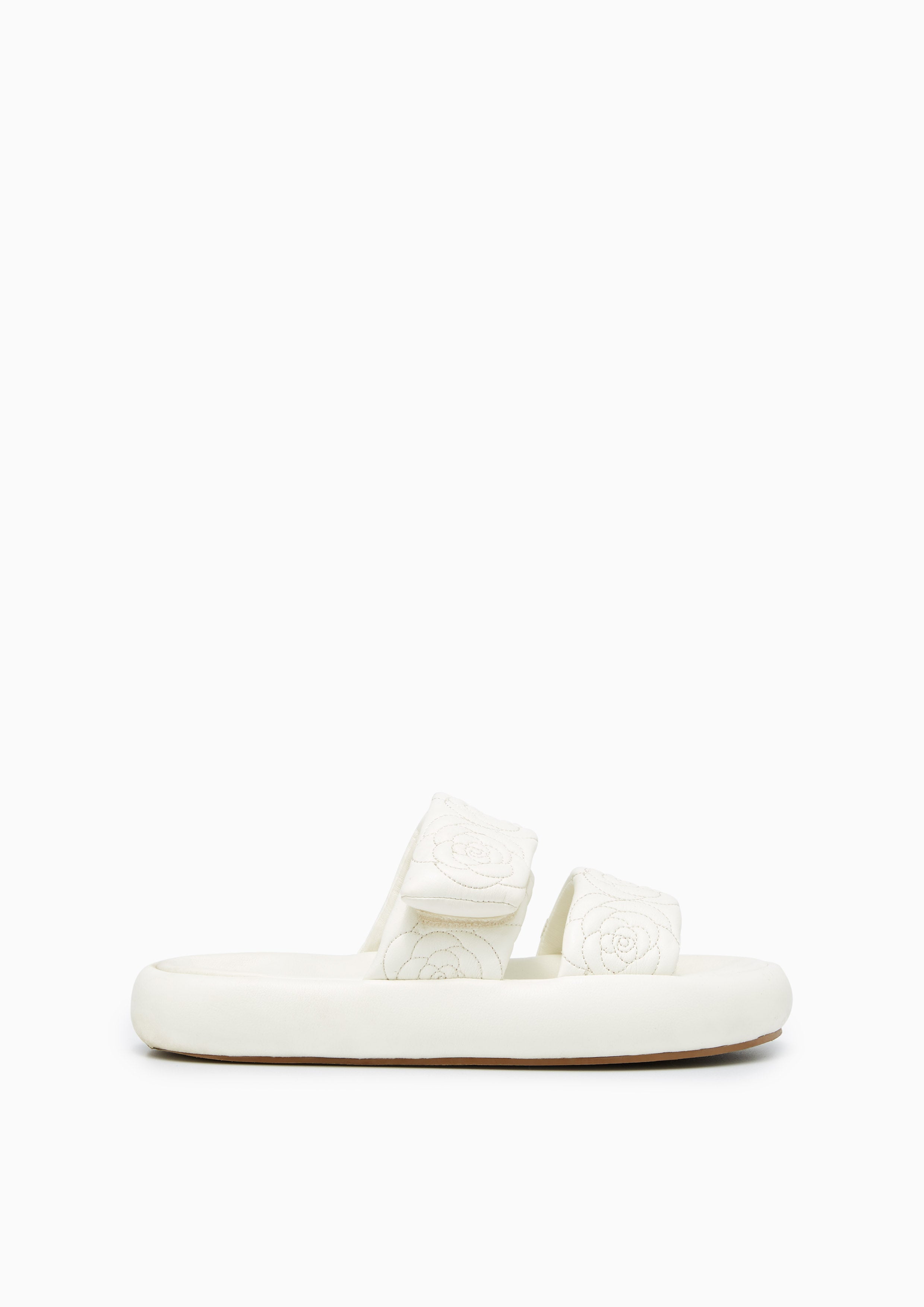 Benji Flat Sandals Ivory - Lyn TH