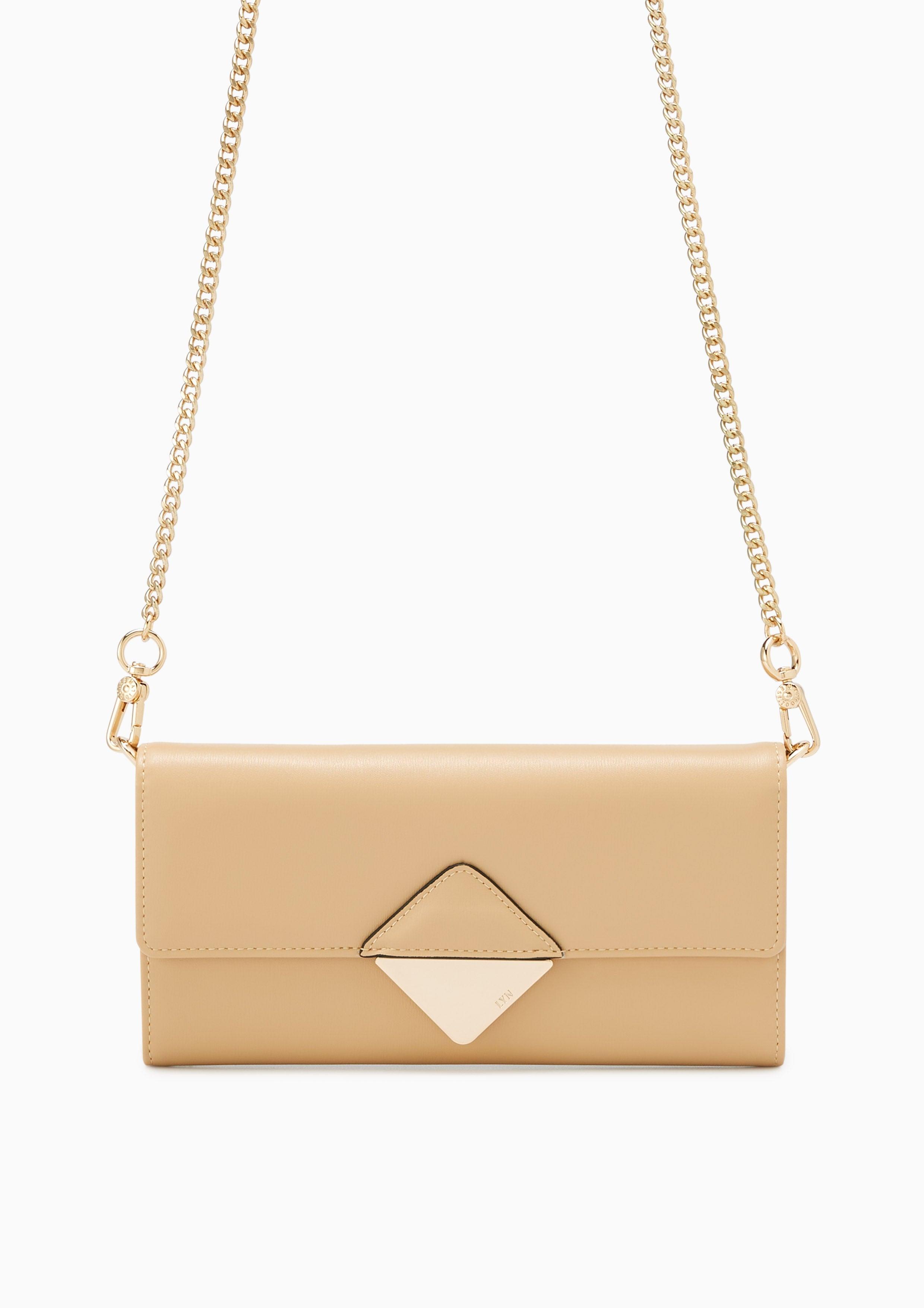 Trangle Wallet On Chain Beige - Lyn TH