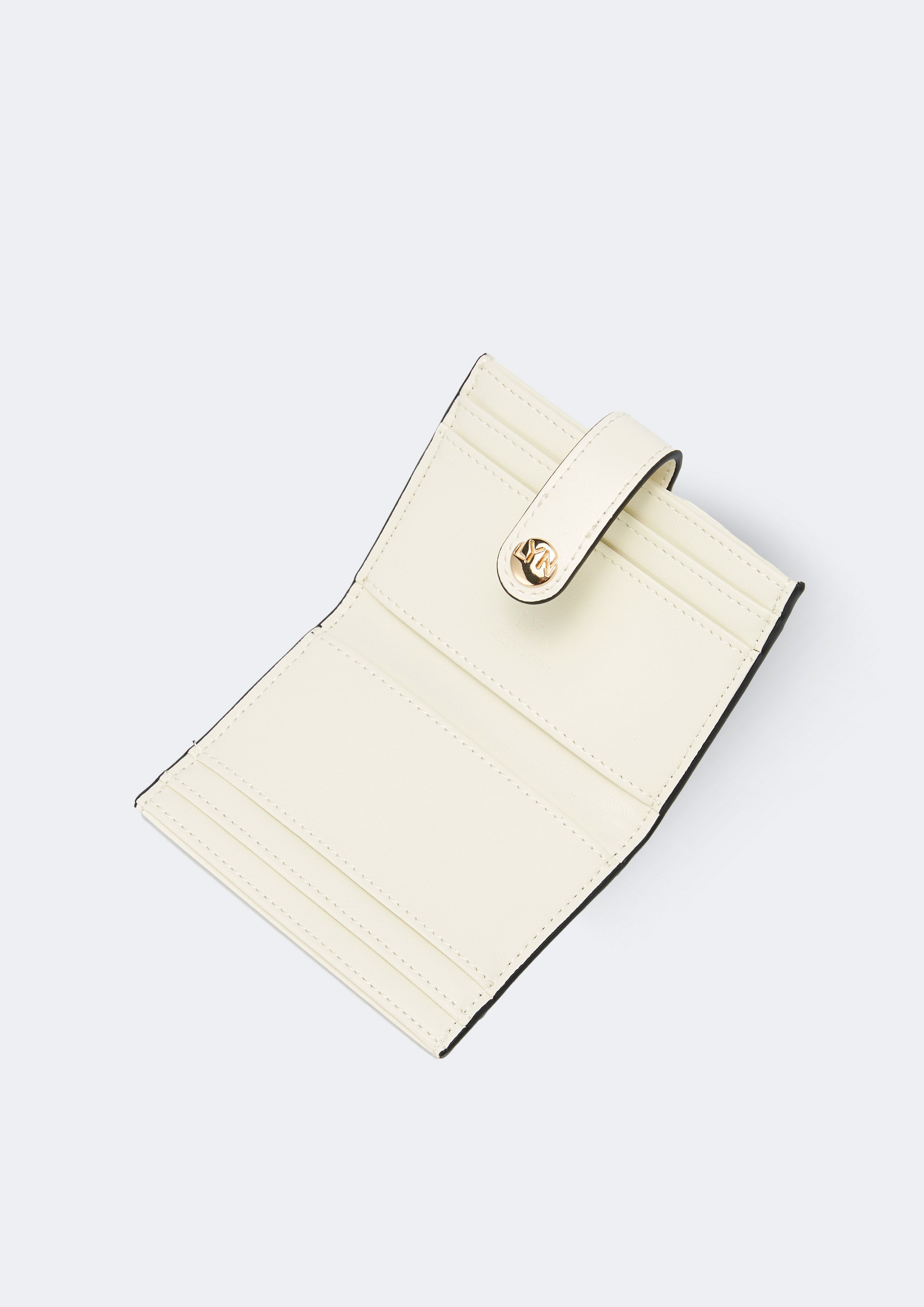 Essential Card Pocket Ivory - Lyn TH