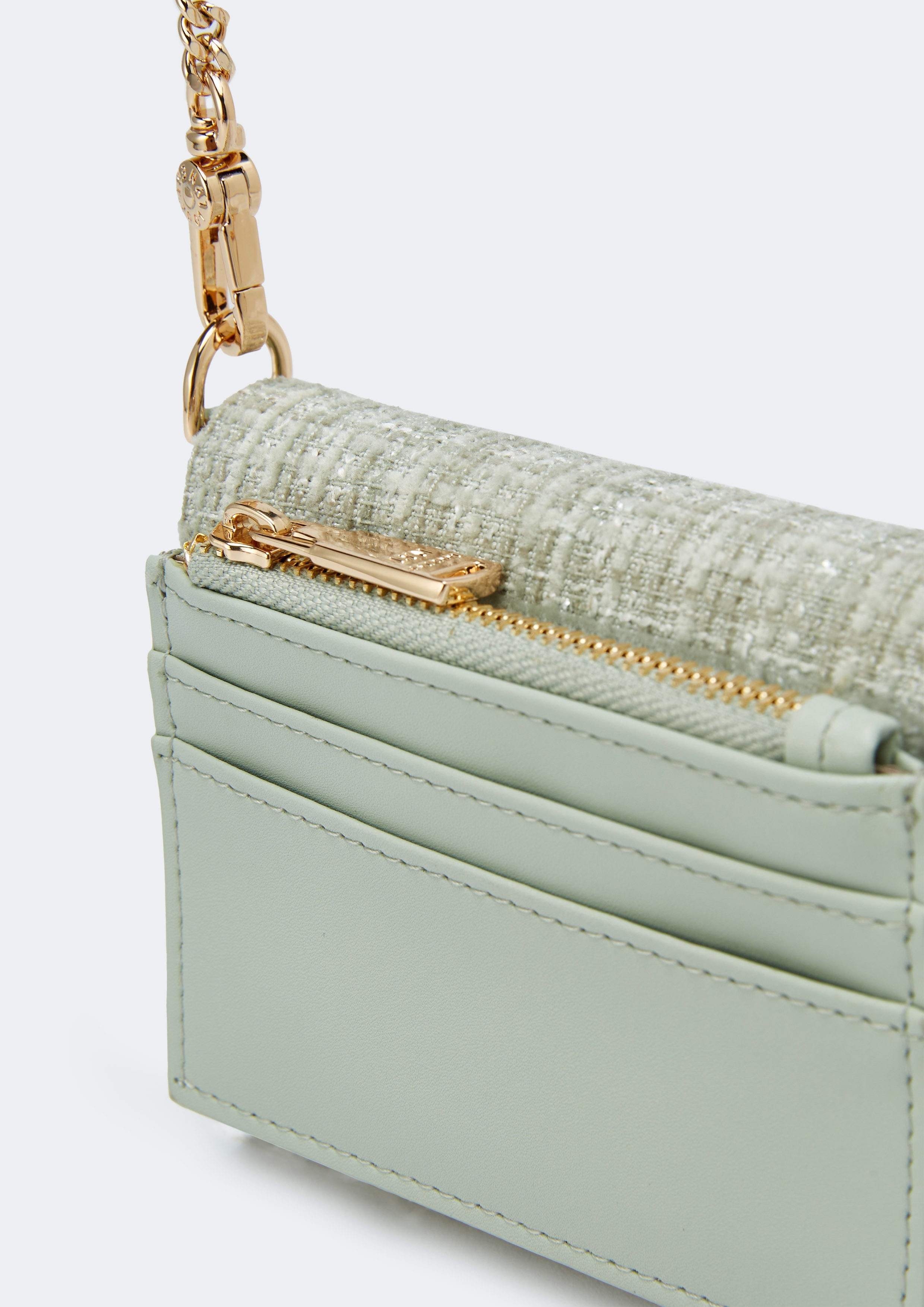 Essential Short Wallet On Chain Light Green - Lyn TH