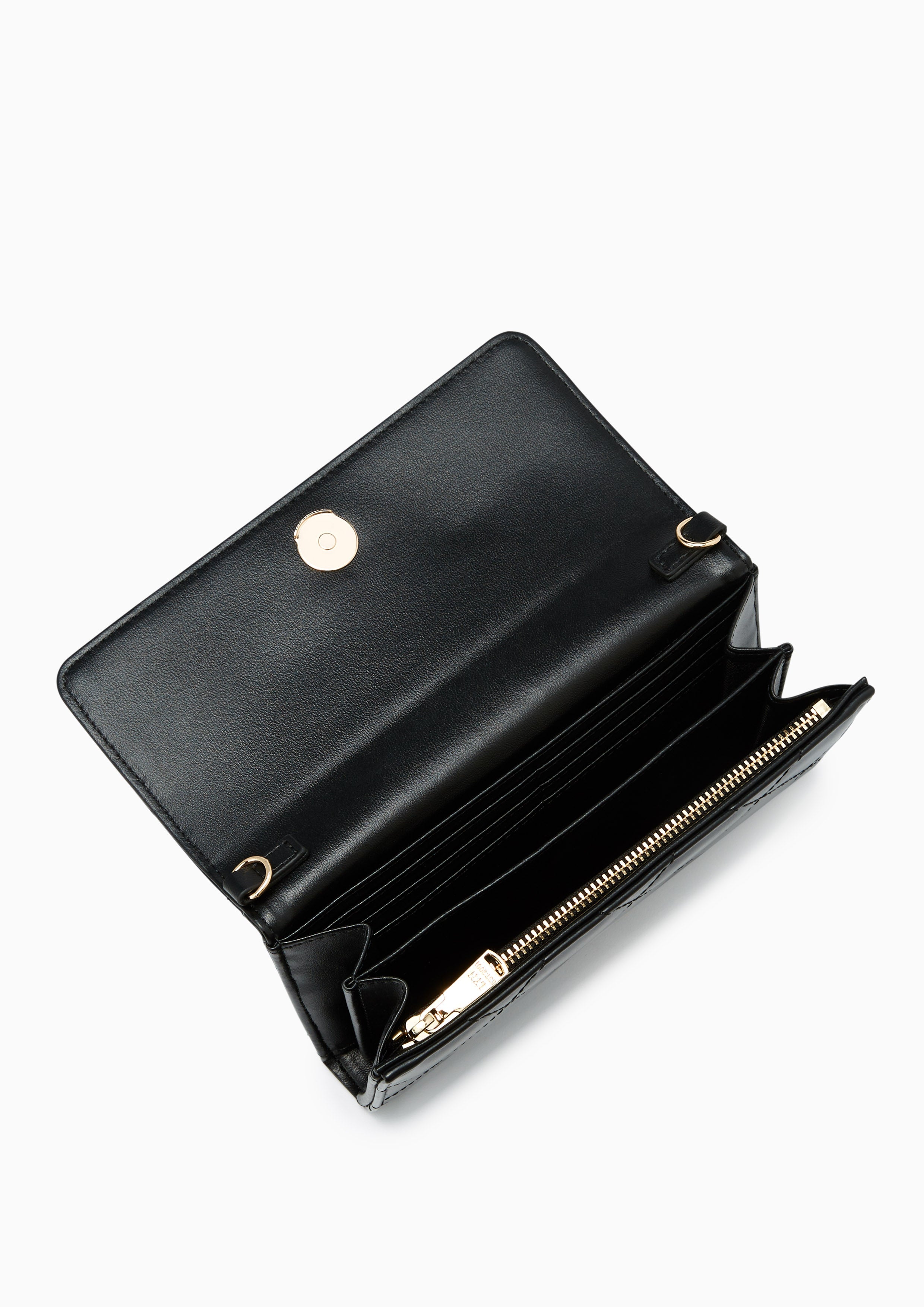 Essential Wallet On Chain Black