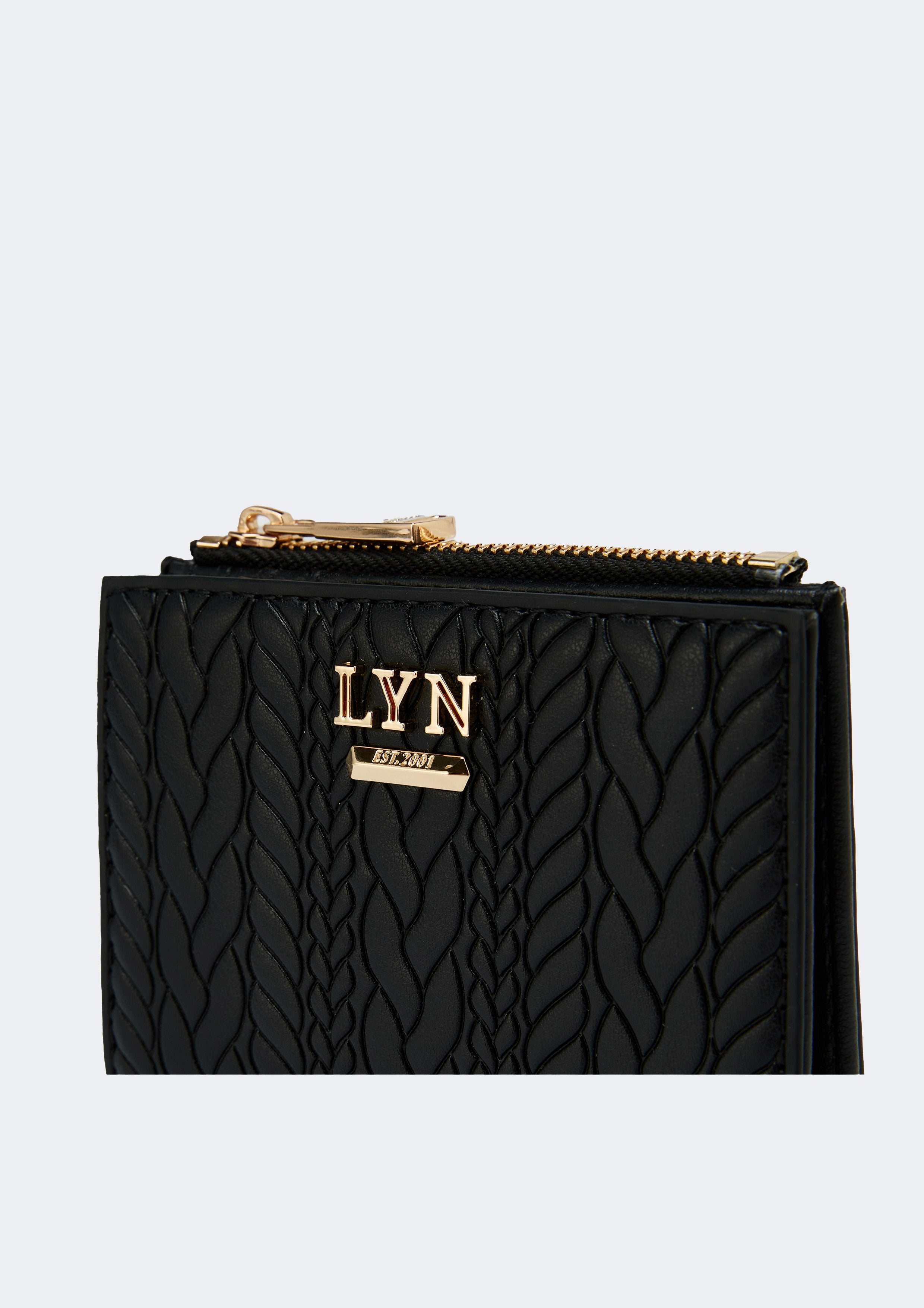 Winter Short Wallet Black - Lyn TH