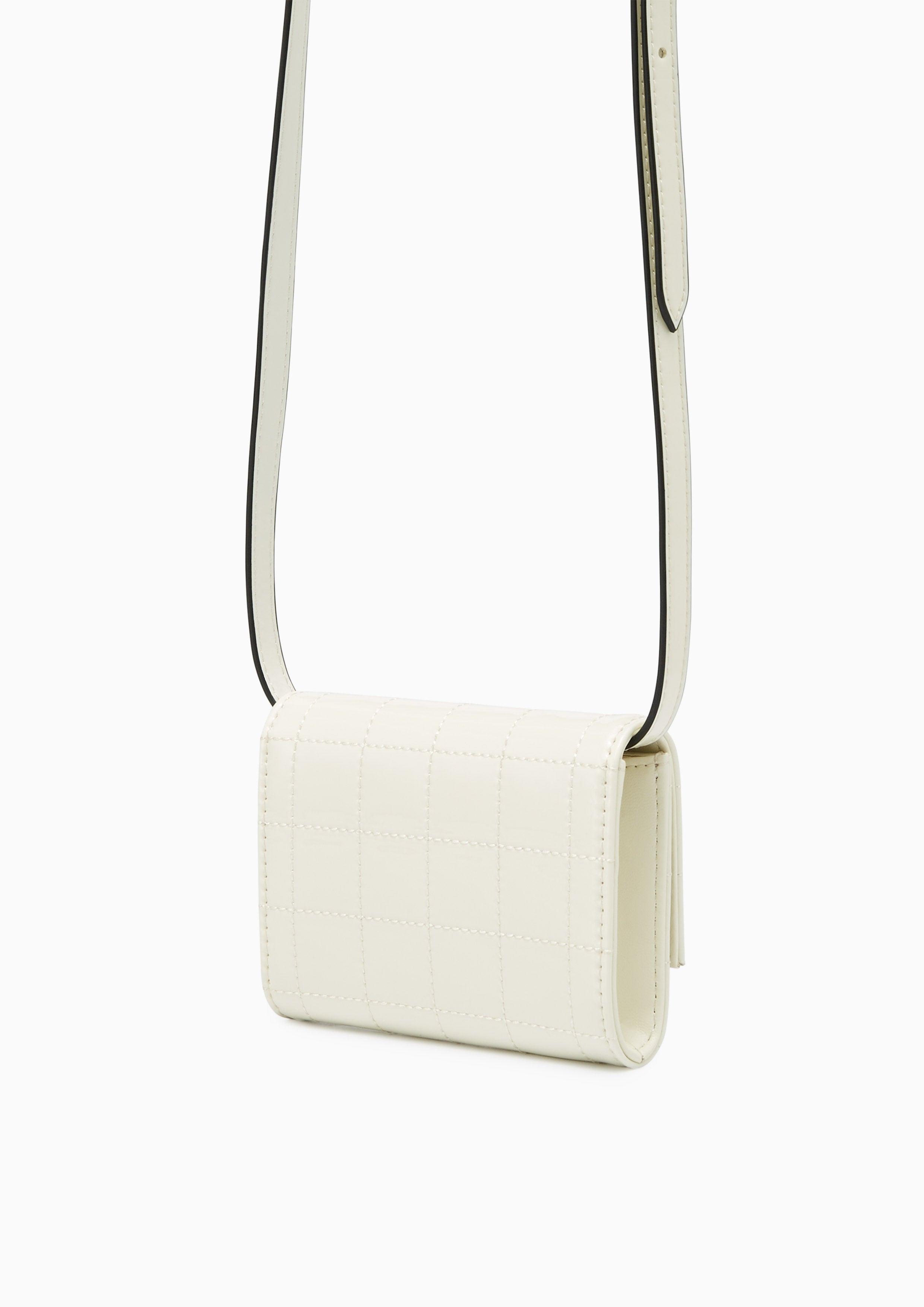 Fabien Short Wallet On Chain Ivory