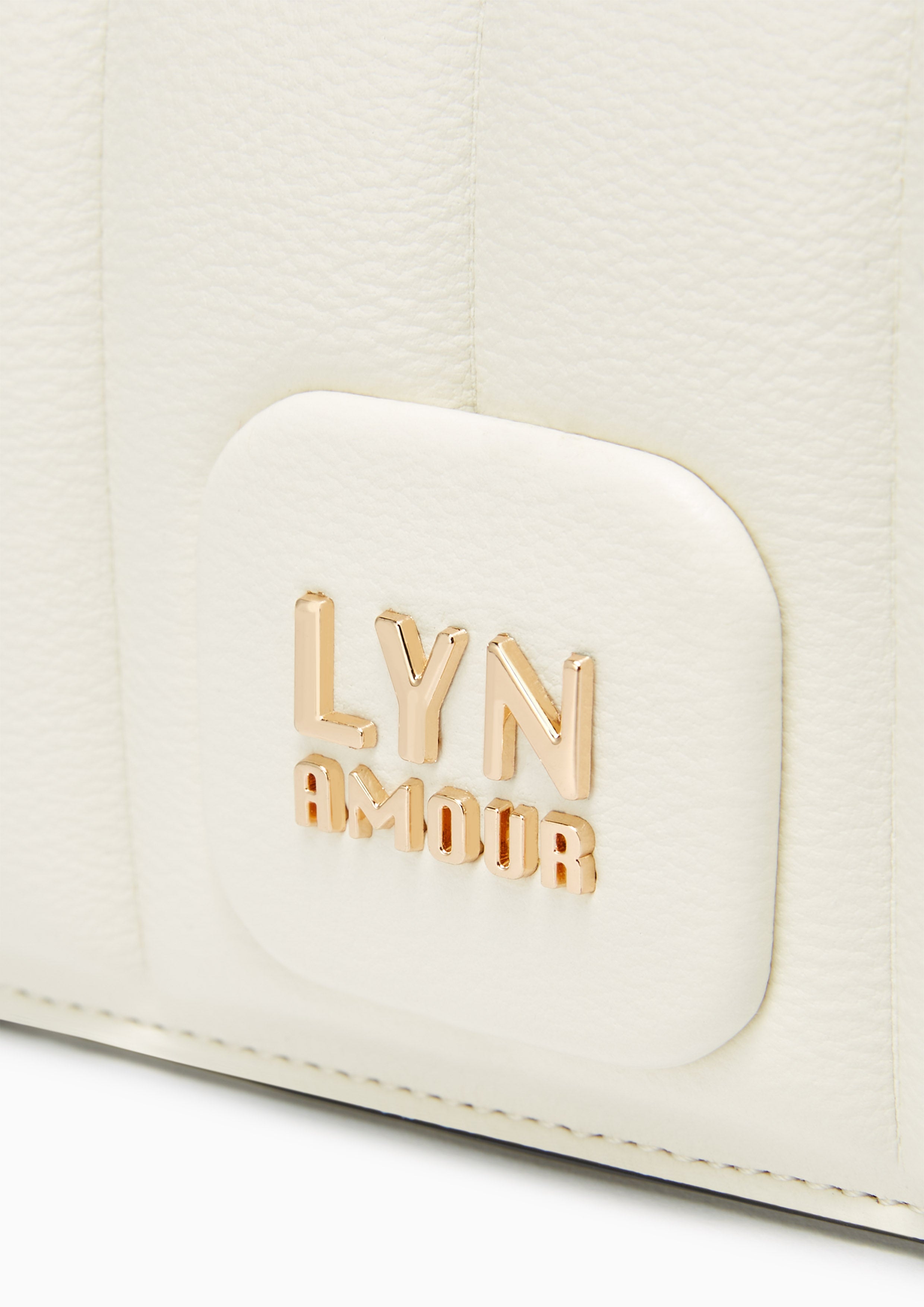 Naw Patti Short Wallet On Chain Ivory - Lyn TH