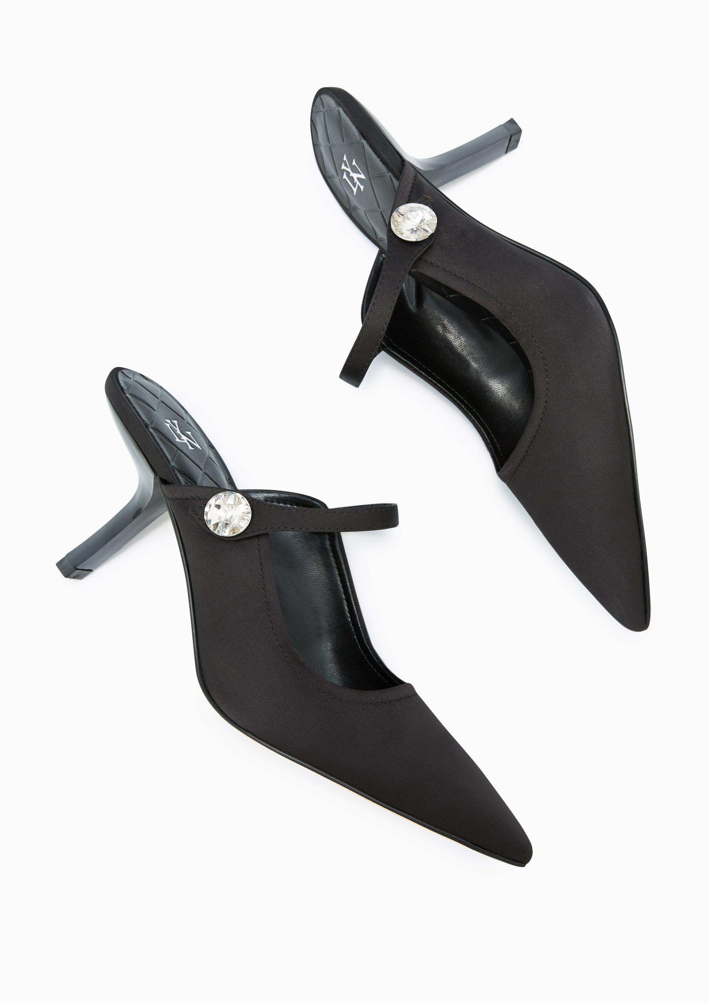 Pilar Mid Heel Pumps Black - Lyn TH