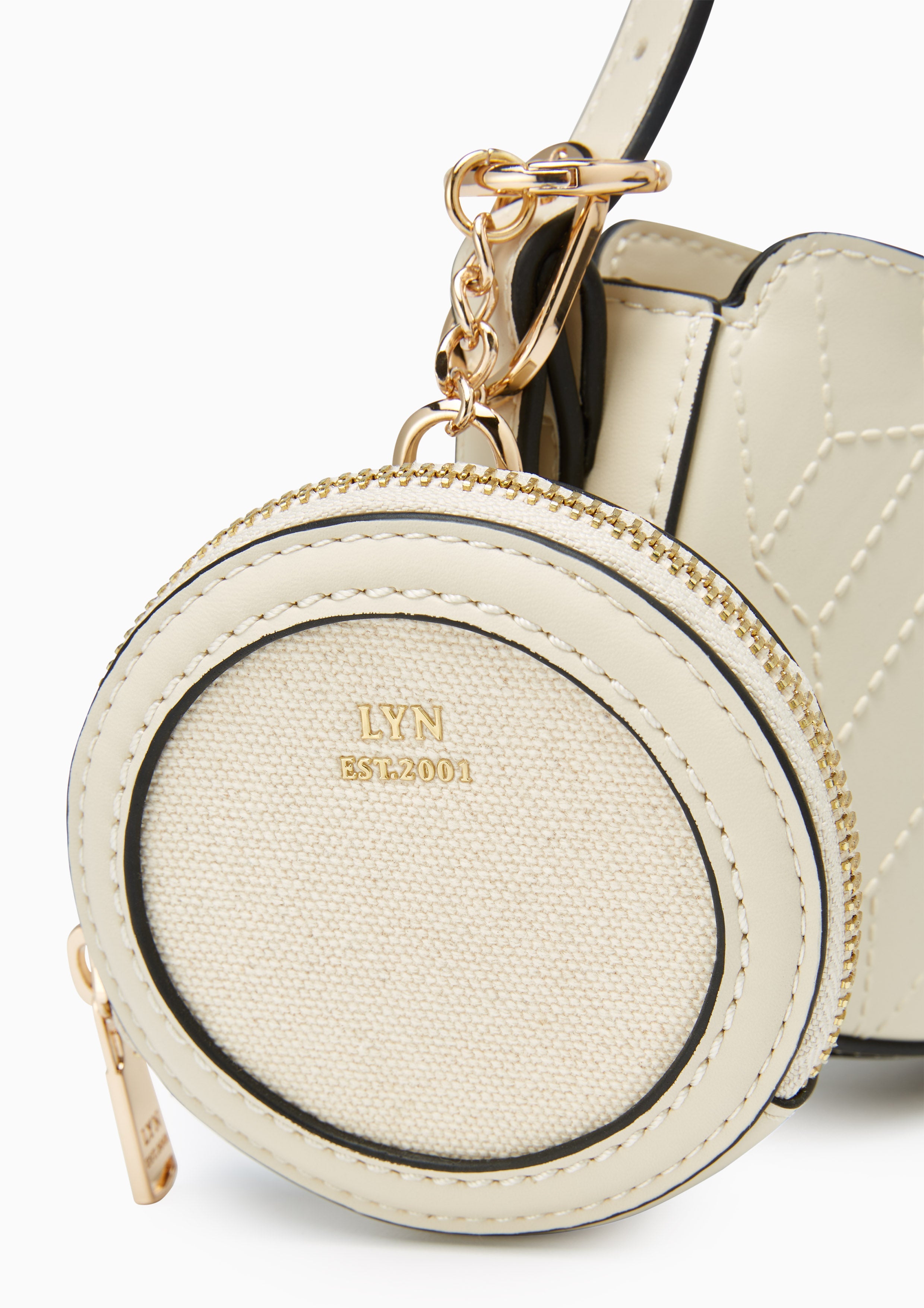 Andrea M Shoulder Bag Ivory