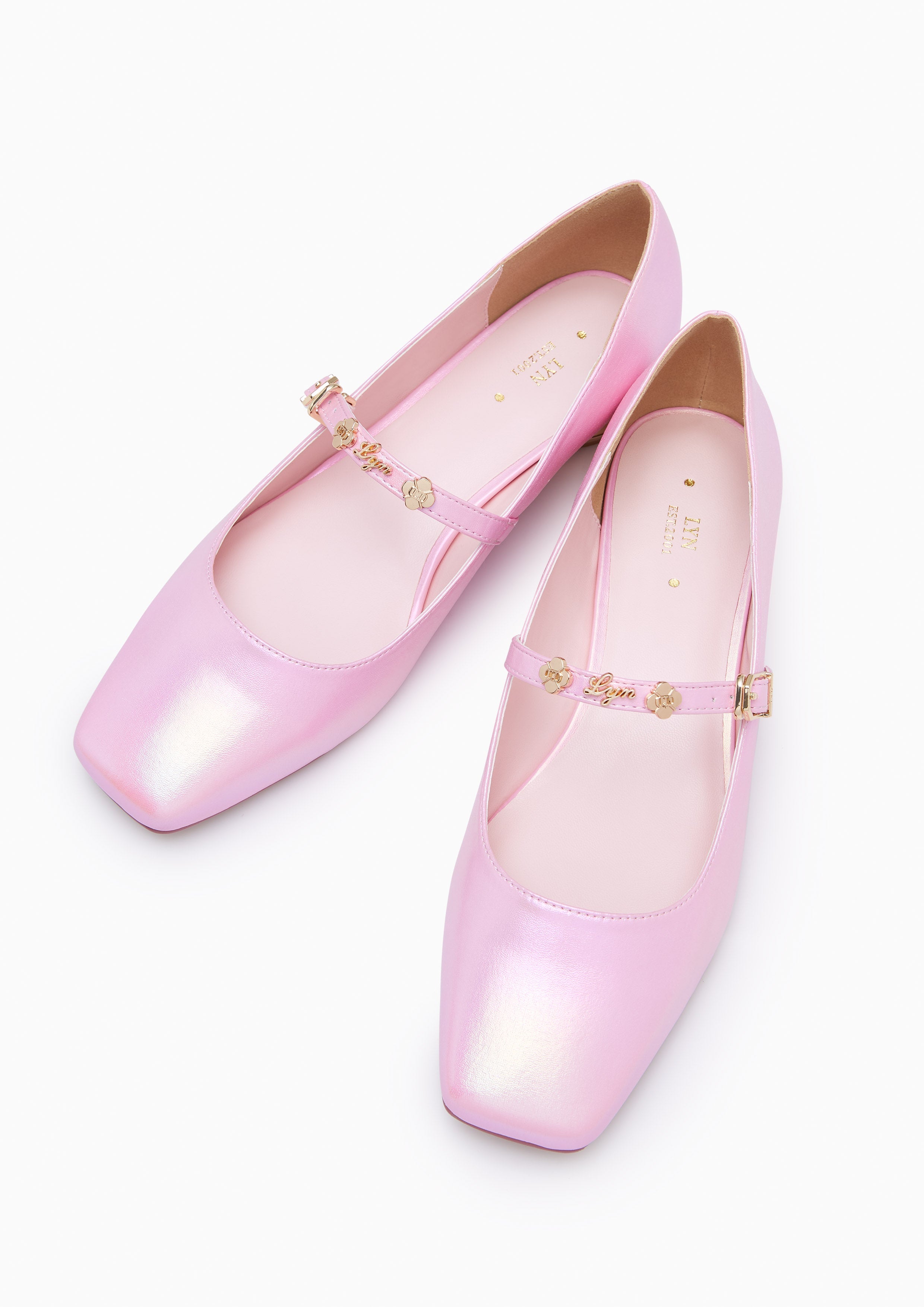 Akira Mary Janes Pink