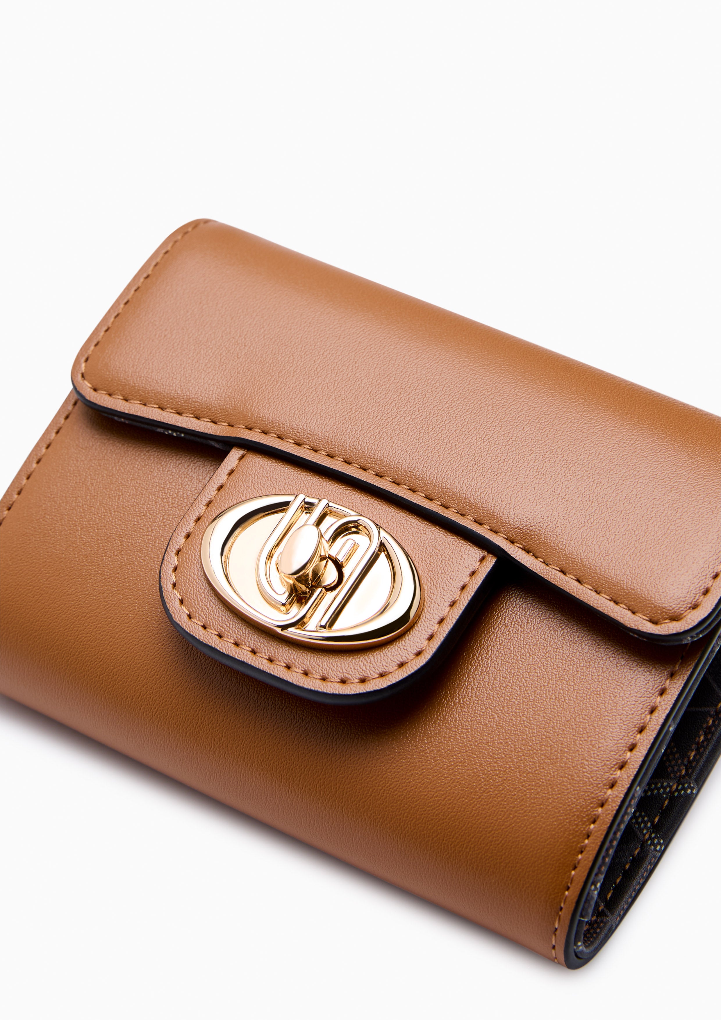 Robyn Infinite Short Wallet Brown